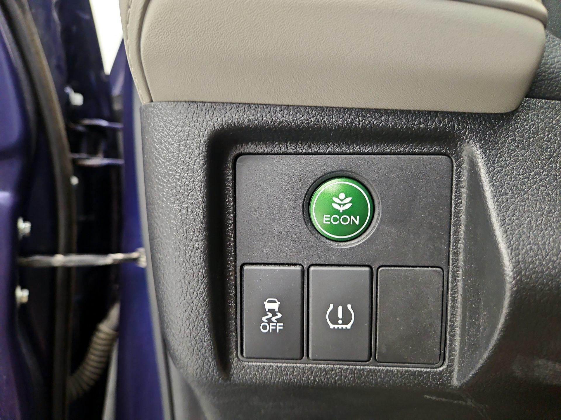 Thumbnail: 2017 Honda HR-V - 13