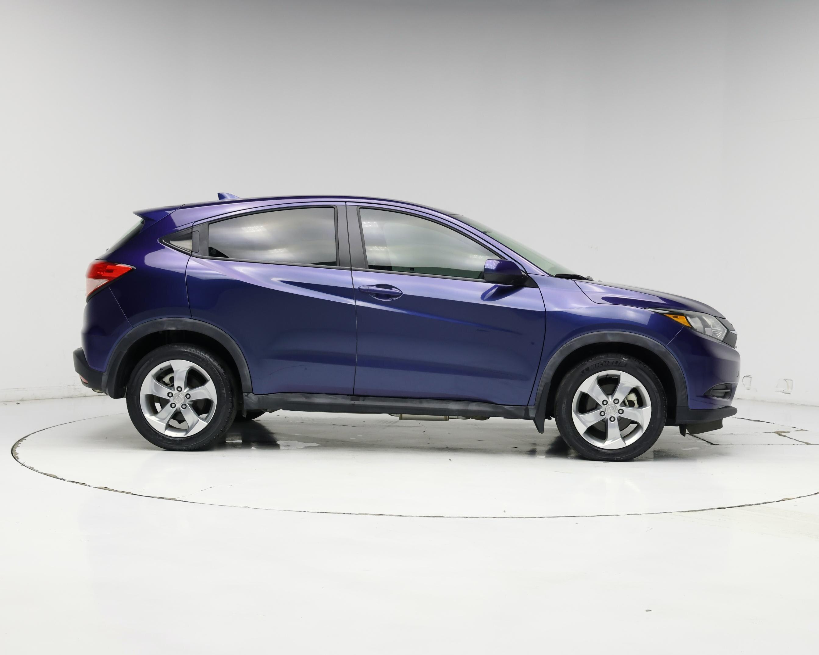 Thumbnail: 2017 Honda HR-V - 7