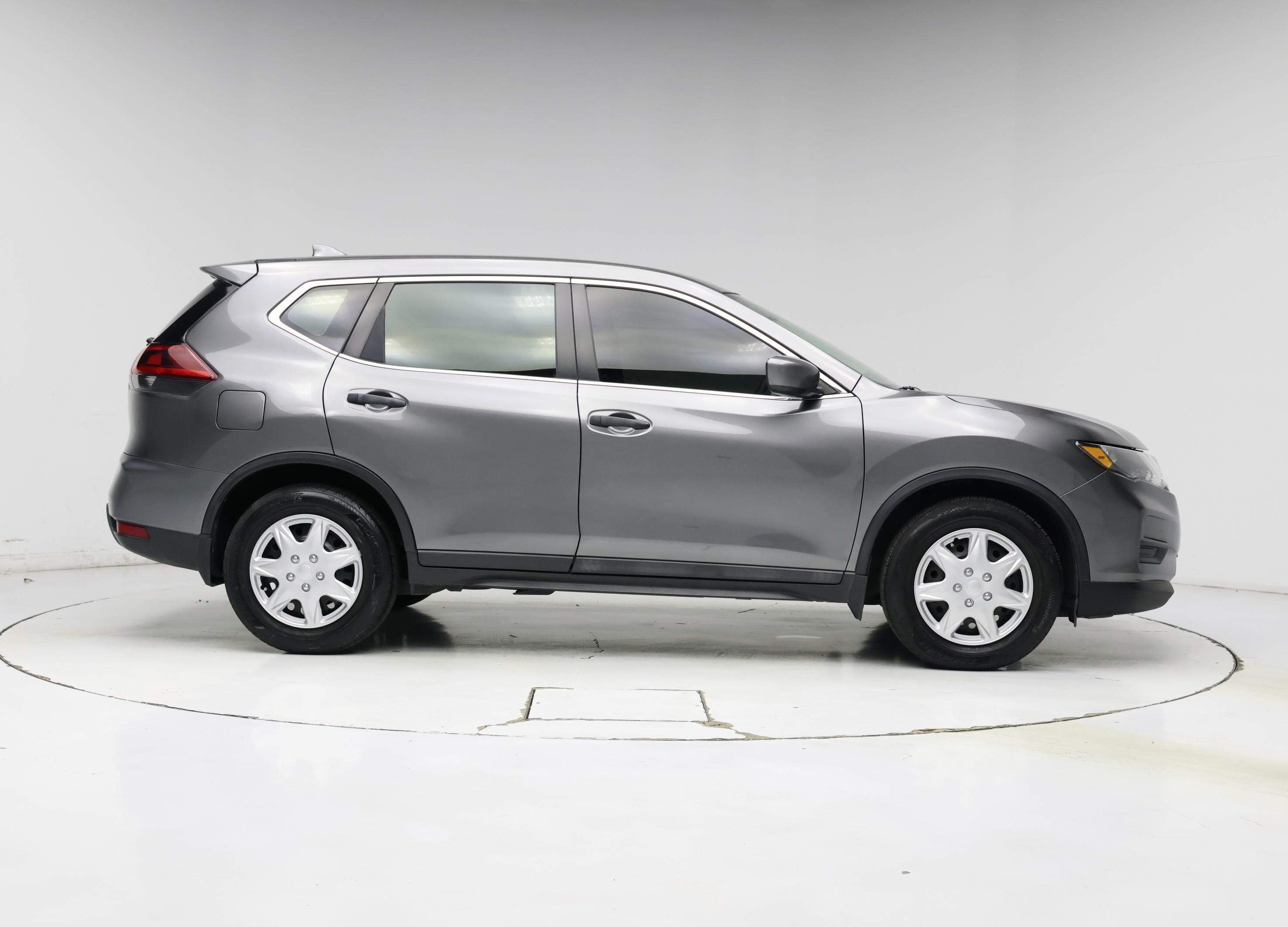 Thumbnail: 2018 Nissan Rogue - 7