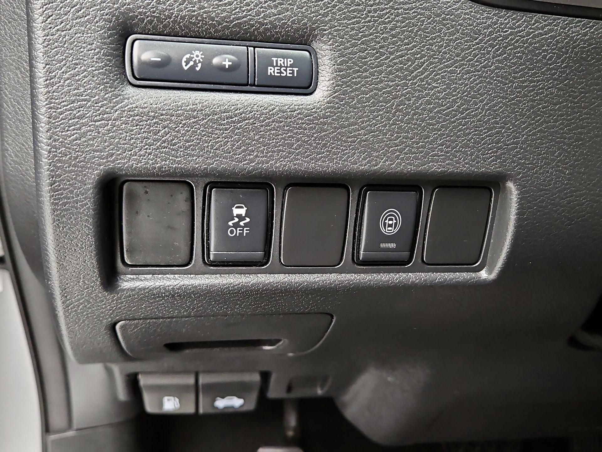 Thumbnail: 2020 Nissan Murano - 13