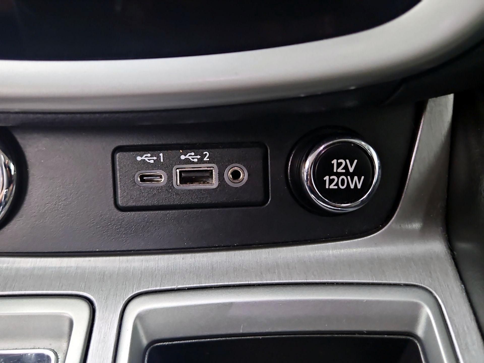 Thumbnail: 2020 Nissan Murano - 18