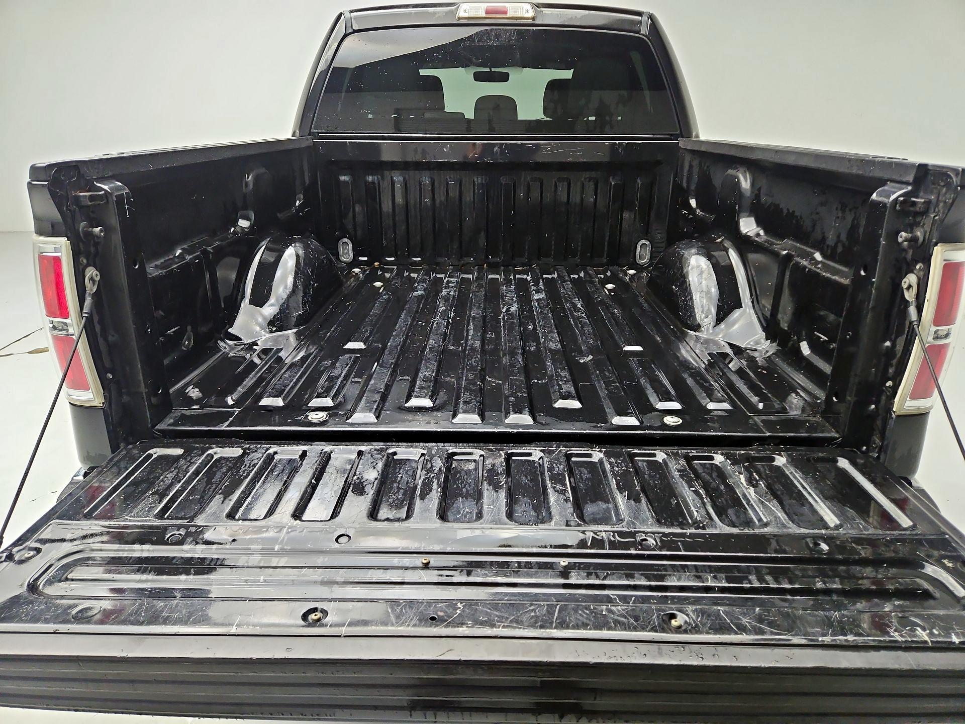 Thumbnail: 2014 Ford F-150 - 19