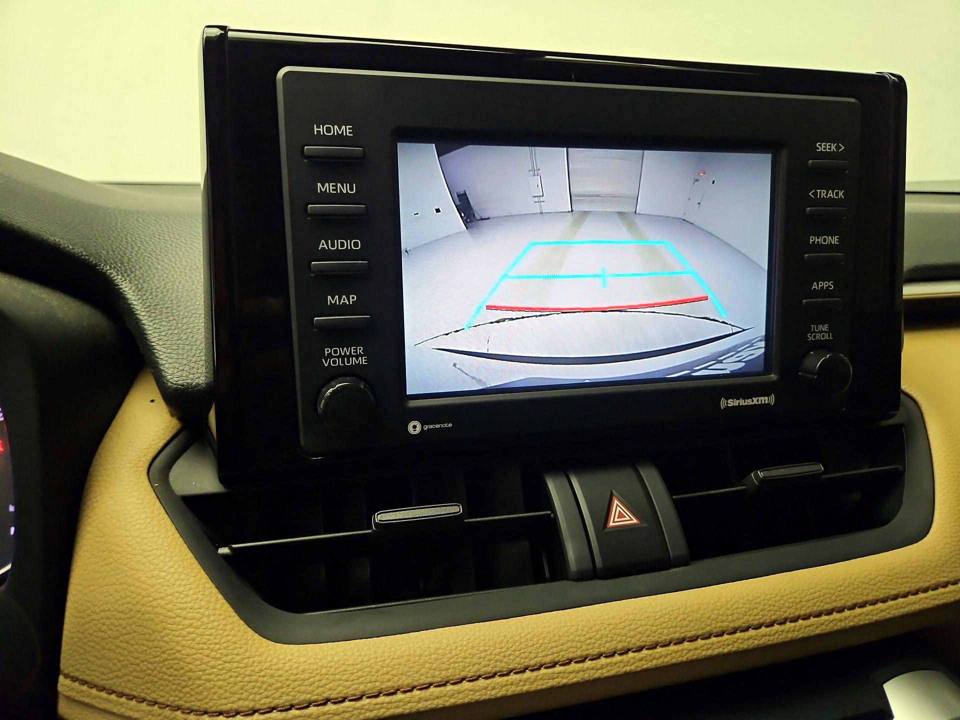 Thumbnail: 2022 Toyota RAV4 - 14