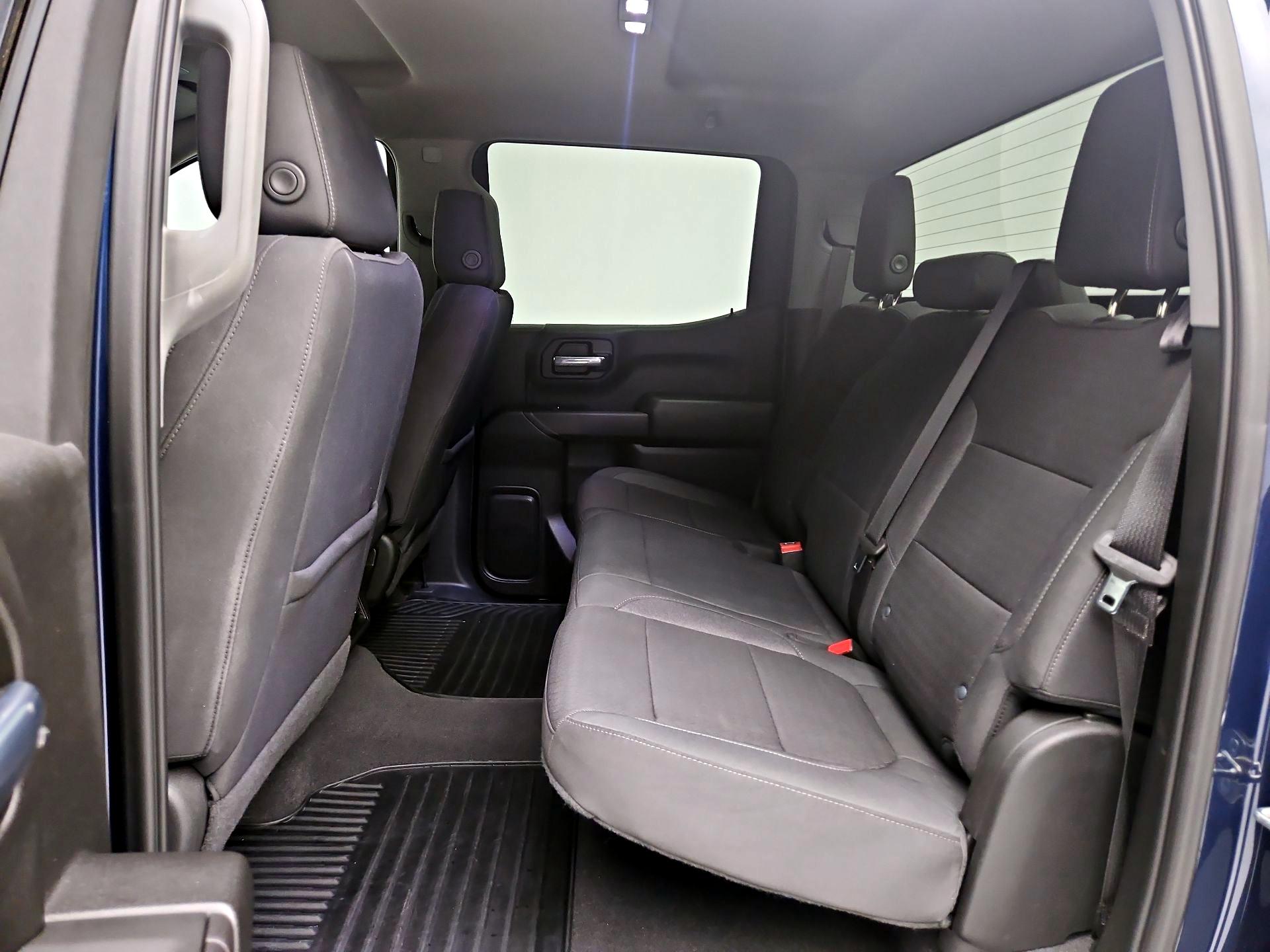 Thumbnail: 2022 Chevrolet Silverado 1500 - 19