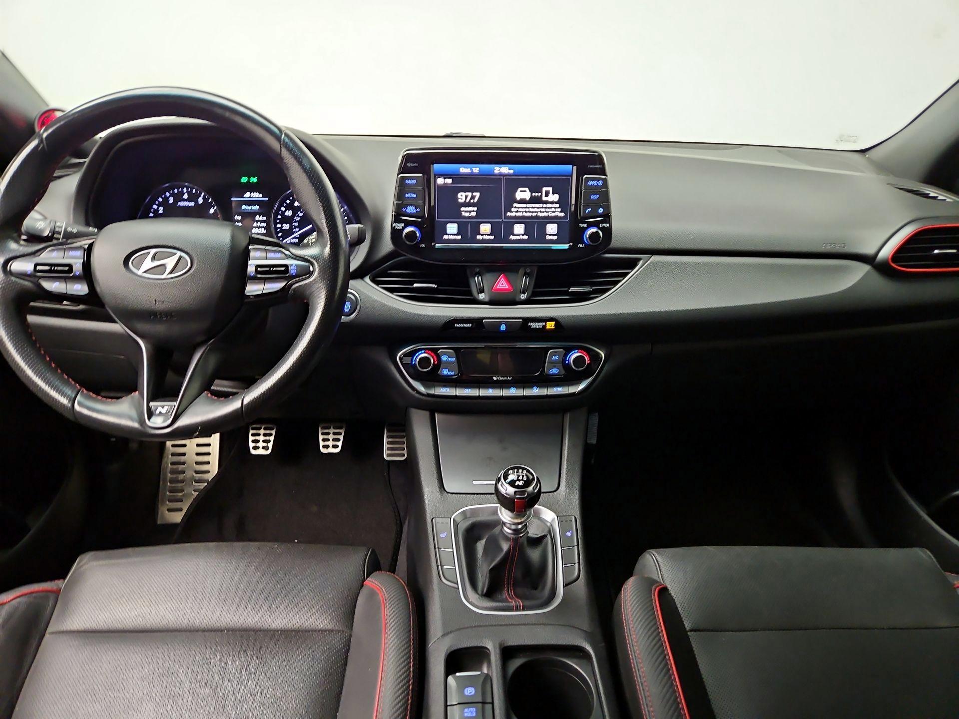 Thumbnail: 2019 Hyundai Elantra - 9