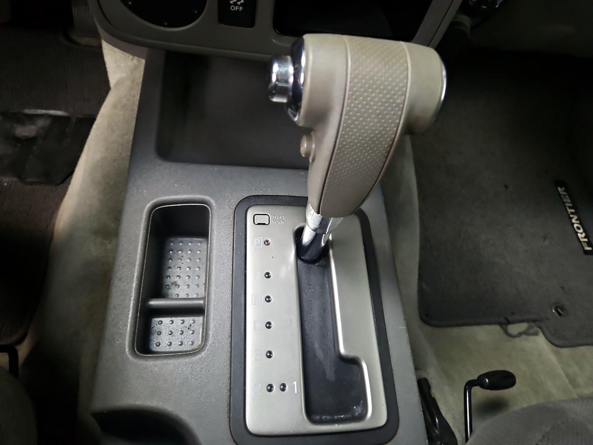 Thumbnail: 2018 Nissan Frontier - 16