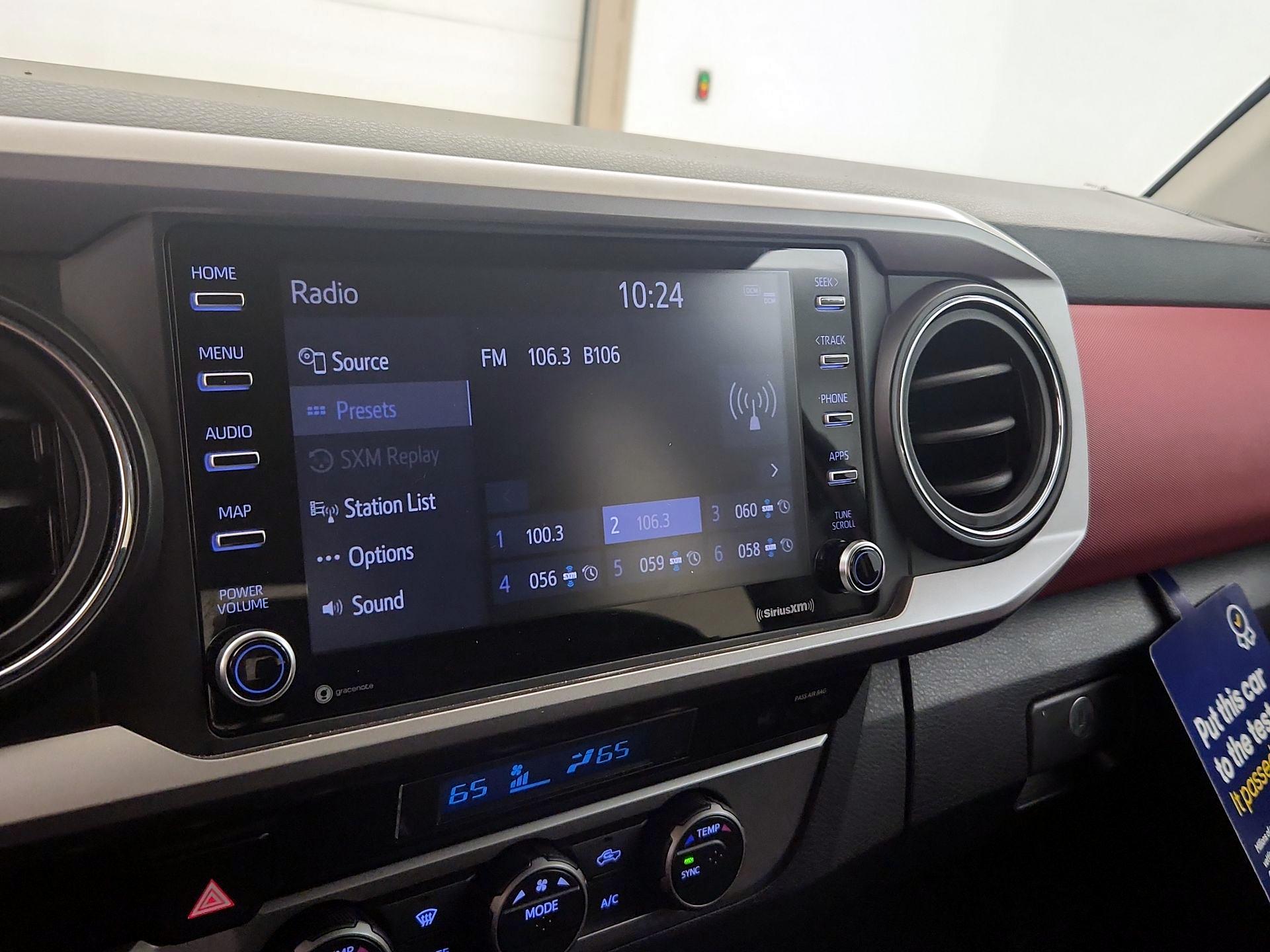 Thumbnail: 2021 Toyota Tacoma - 15