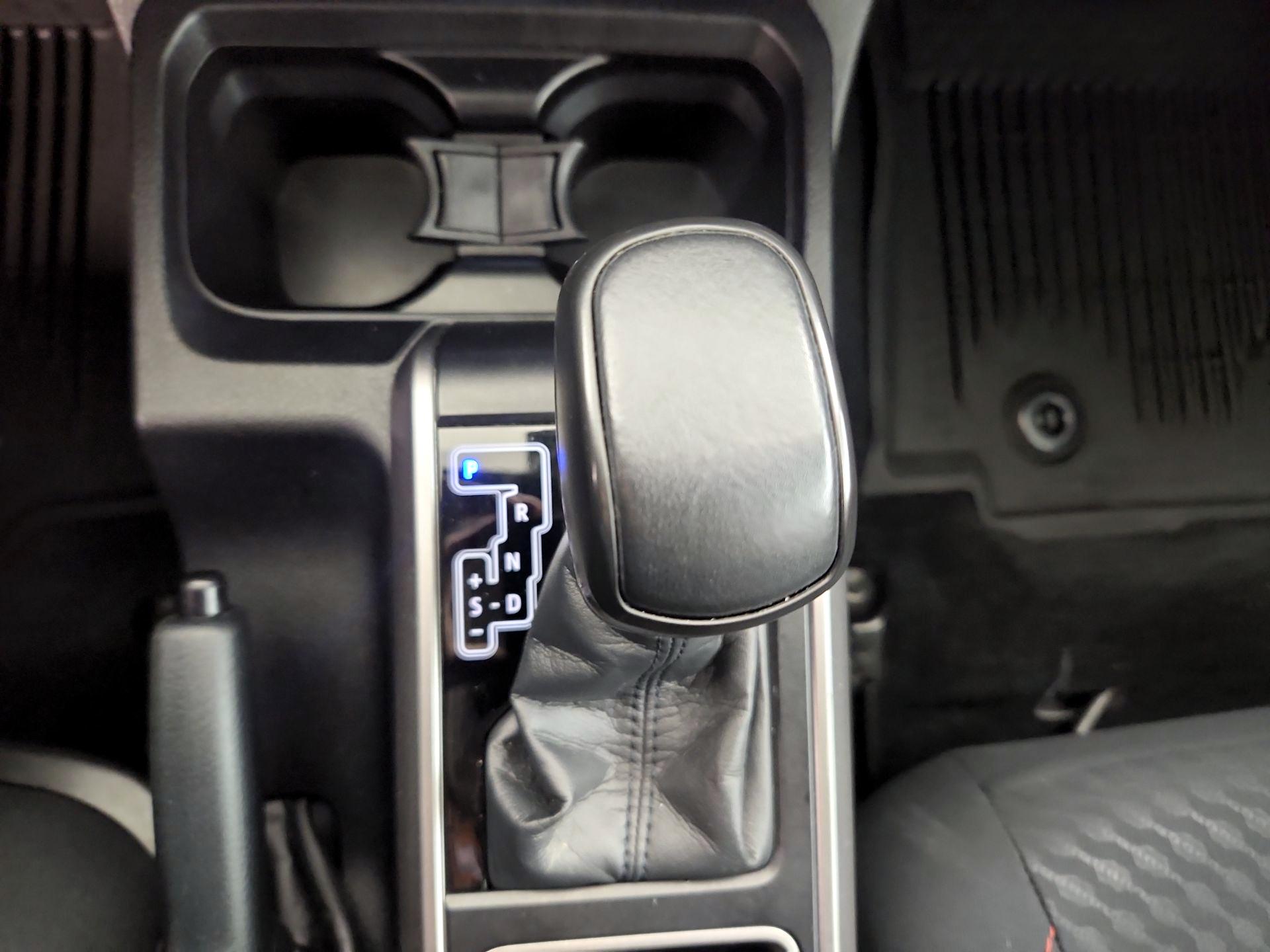 Thumbnail: 2021 Toyota Tacoma - 17