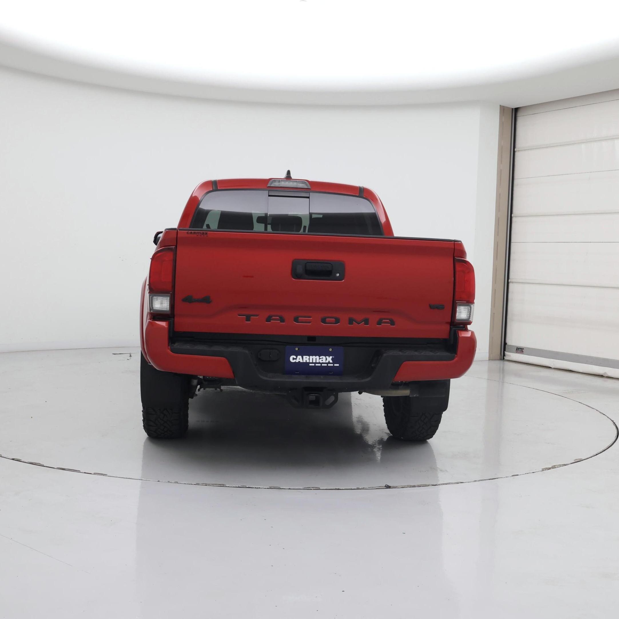 Thumbnail: 2021 Toyota Tacoma - 6