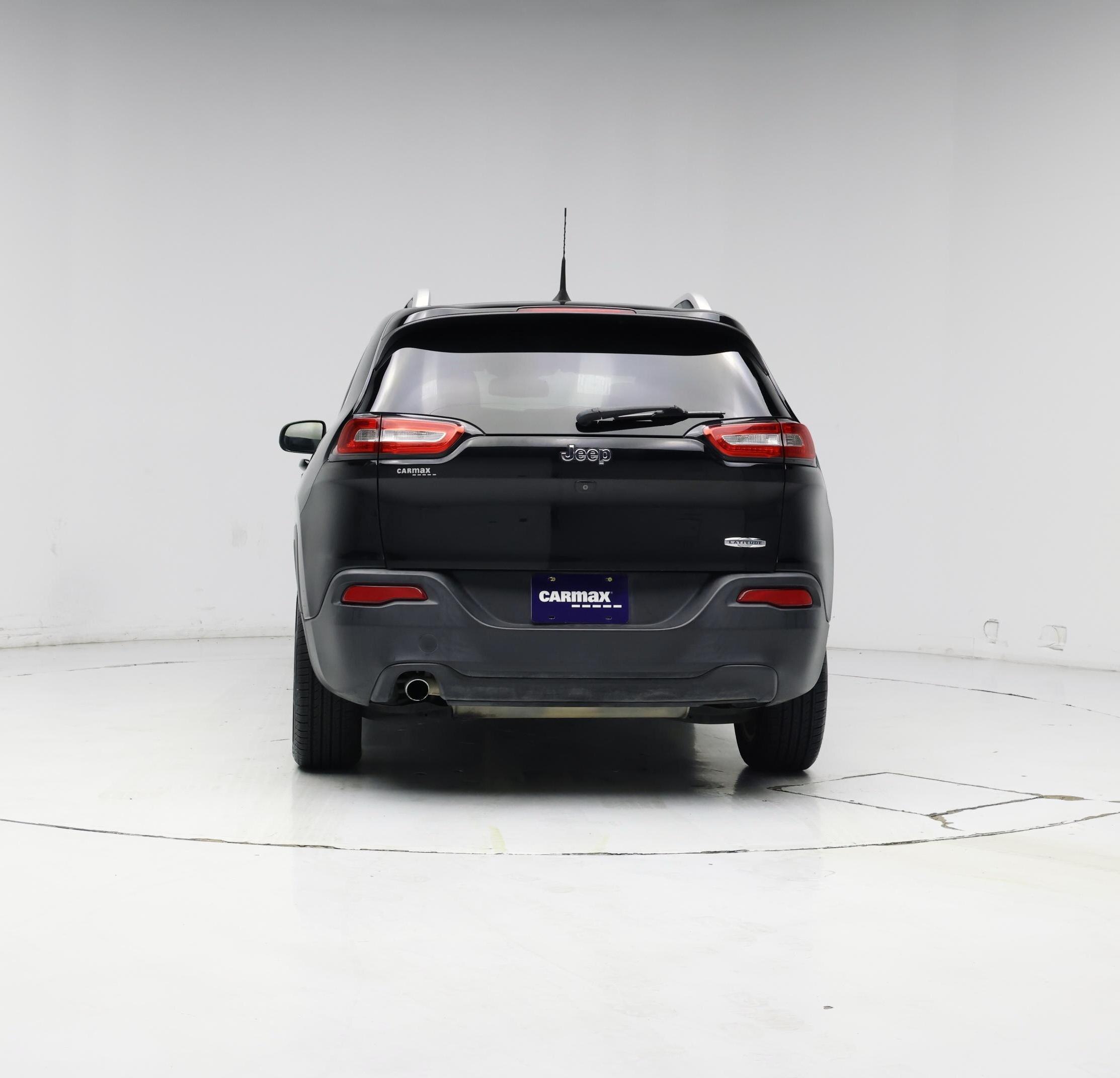 Thumbnail: 2018 Jeep Cherokee - 6