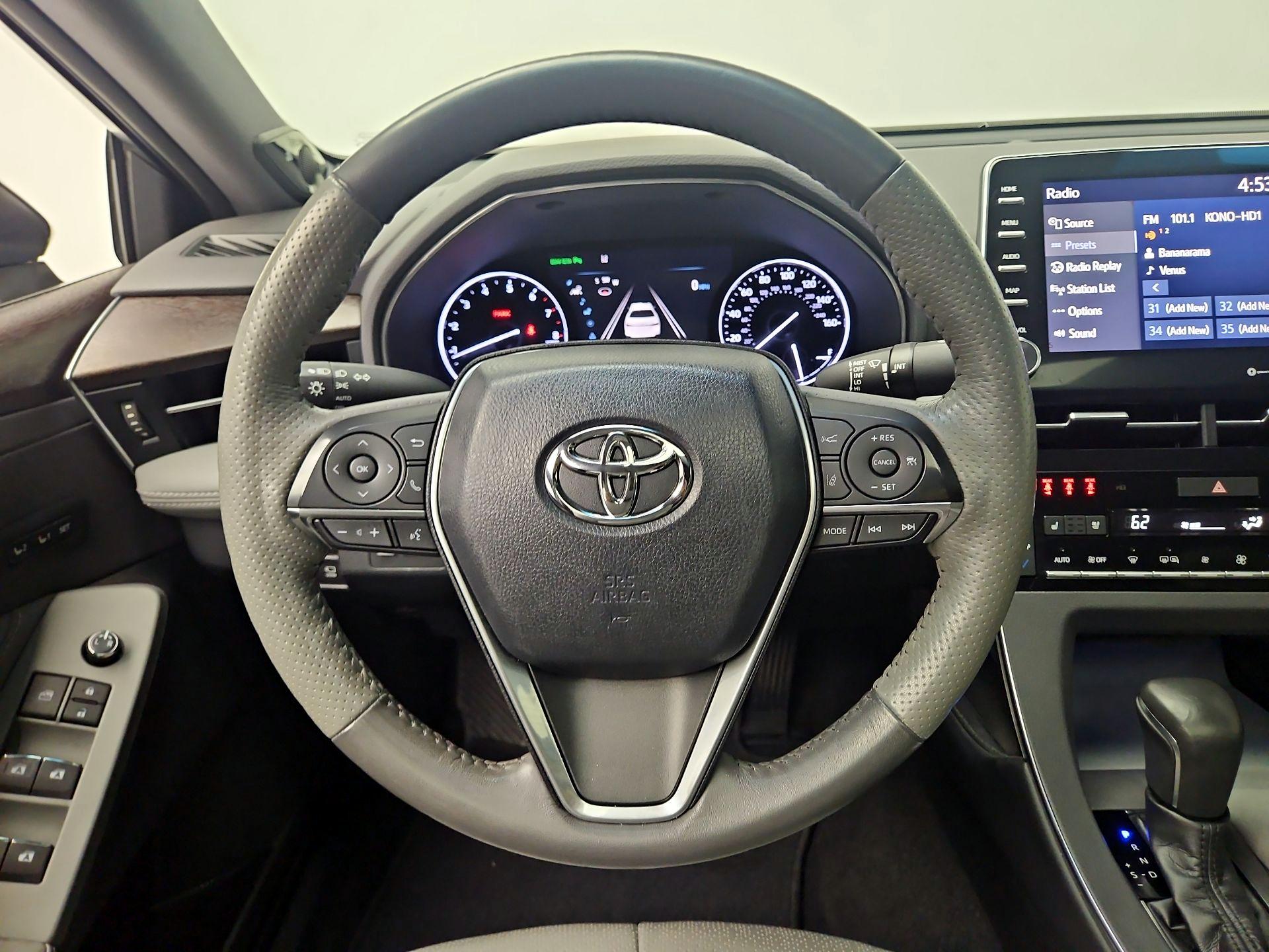 Thumbnail: 2019 Toyota Avalon - 10