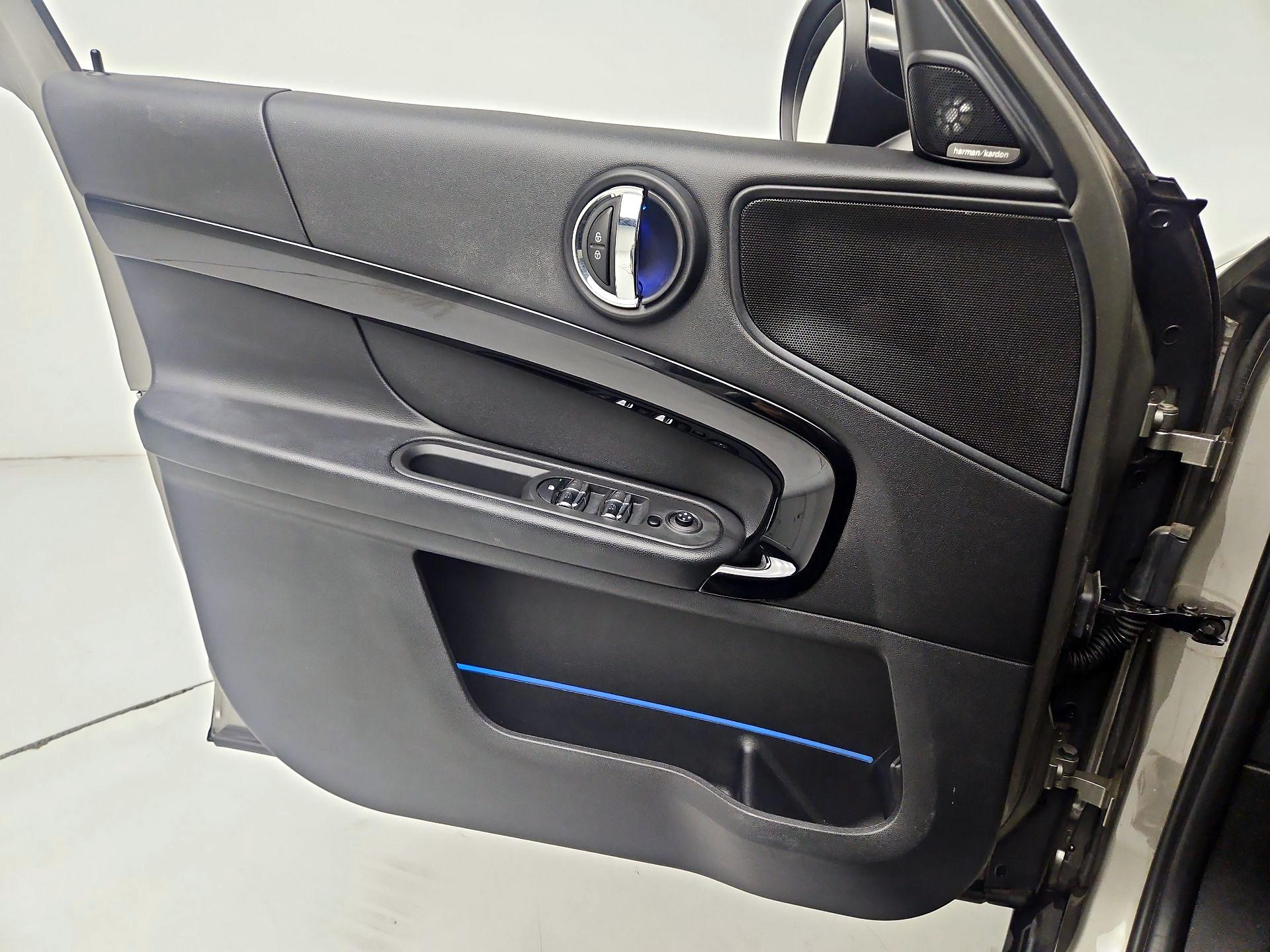 Thumbnail: 2018 MINI Cooper Countryman - 12