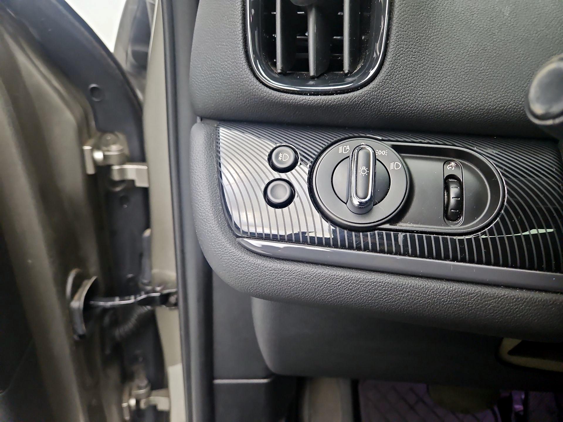 Thumbnail: 2018 MINI Cooper Countryman - 13