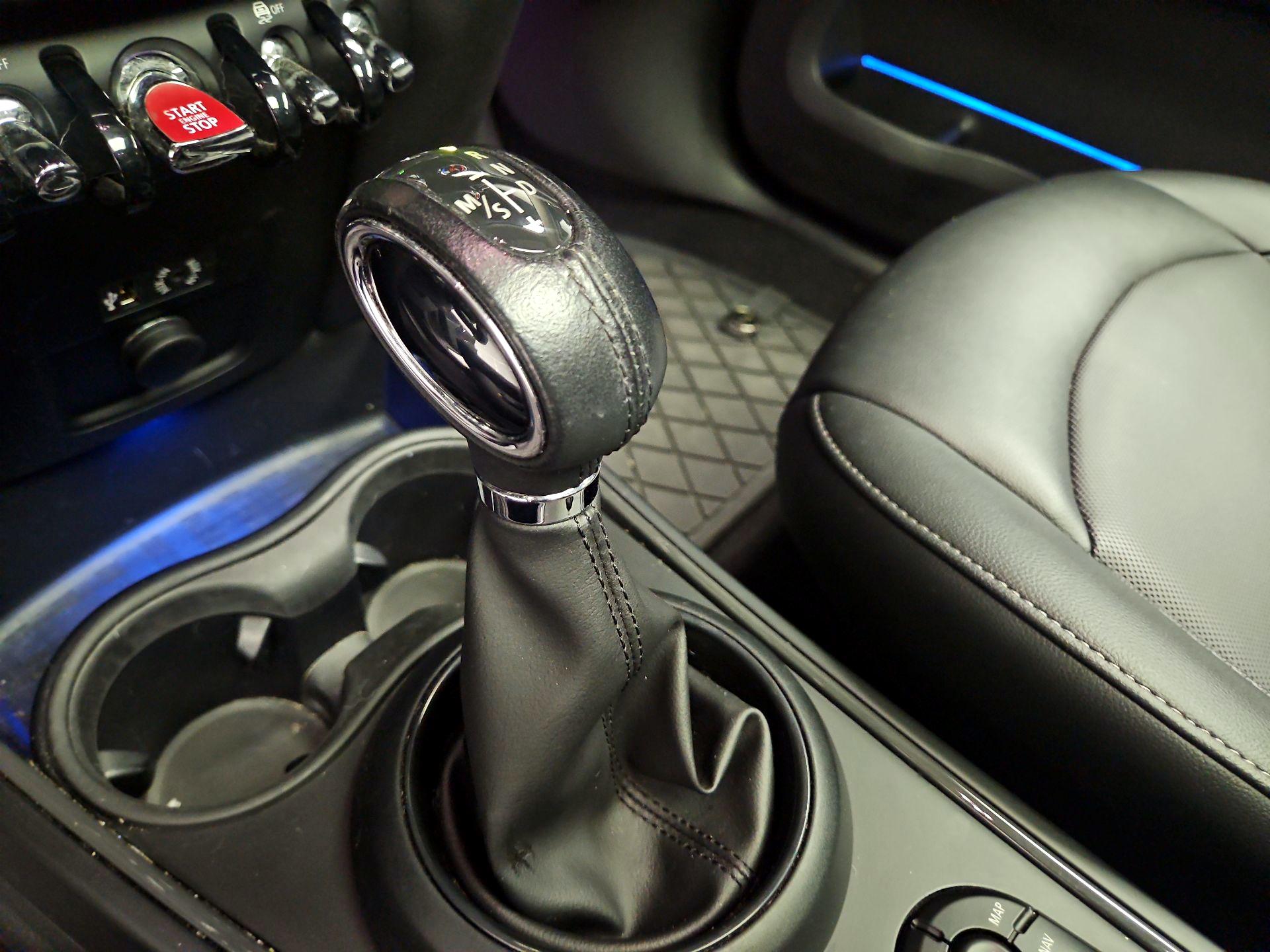 Thumbnail: 2018 MINI Cooper Countryman - 17