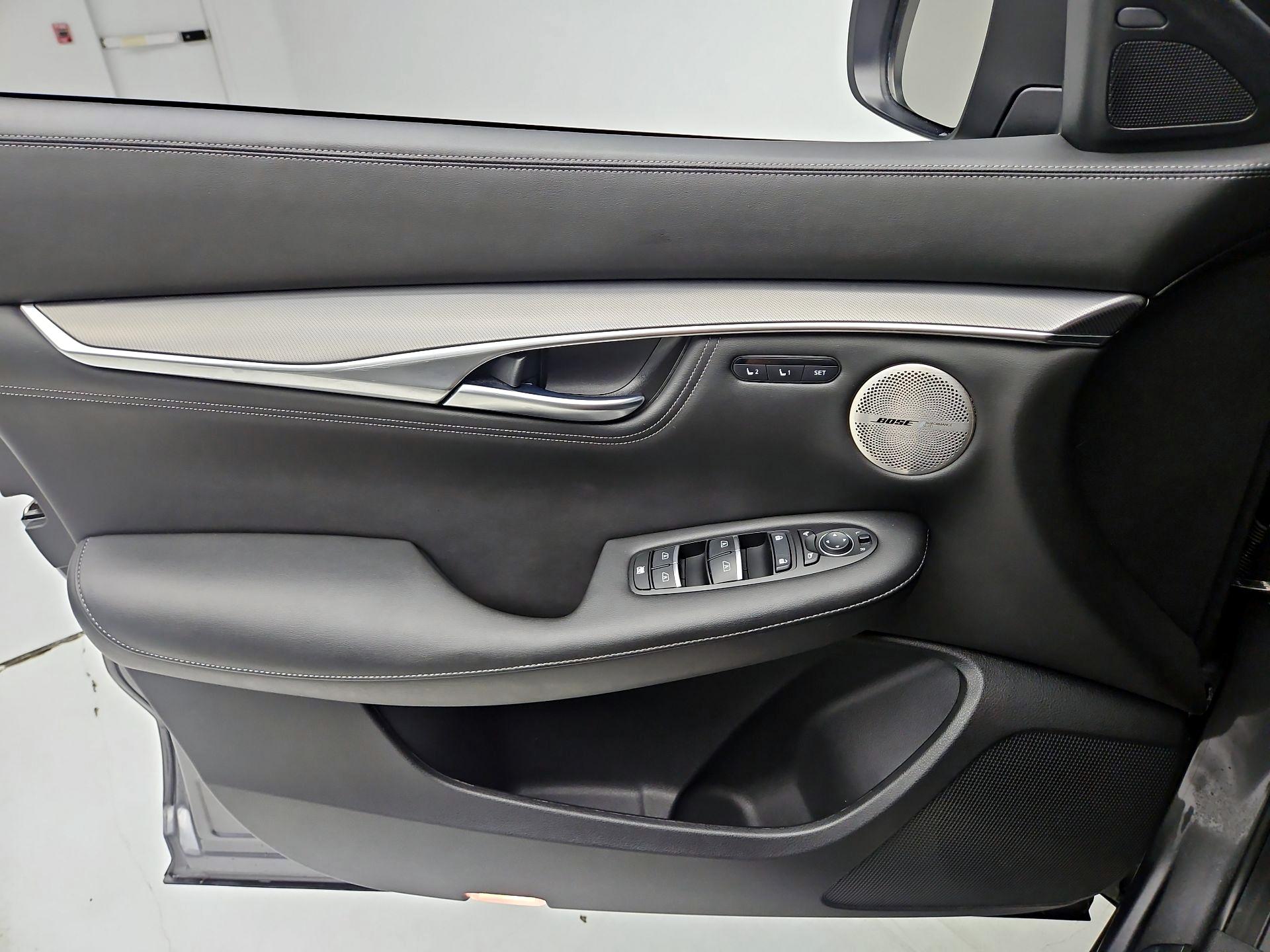 Thumbnail: 2023 INFINITI QX55 - 12