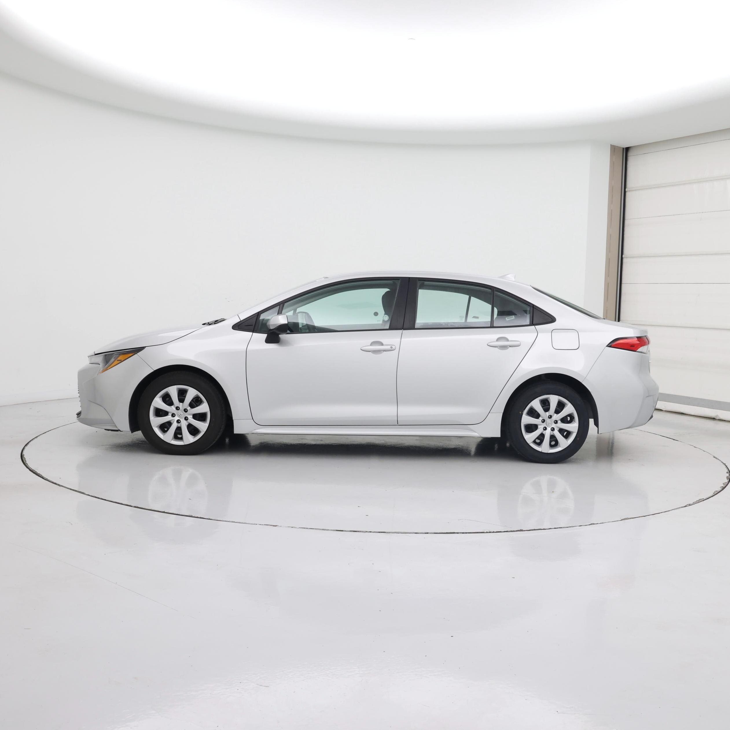 Thumbnail: 2024 Toyota Corolla - 3