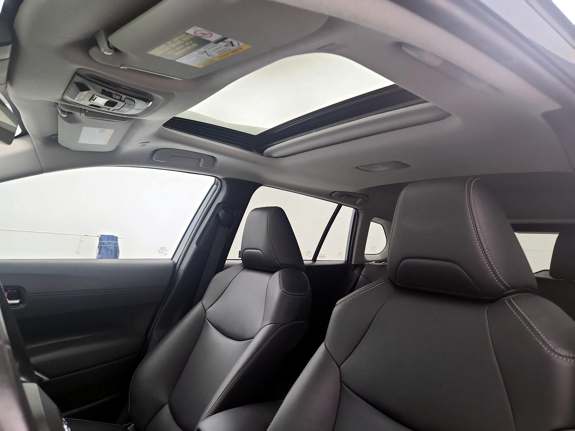 Thumbnail: 2023 Toyota Corolla Cross - 19