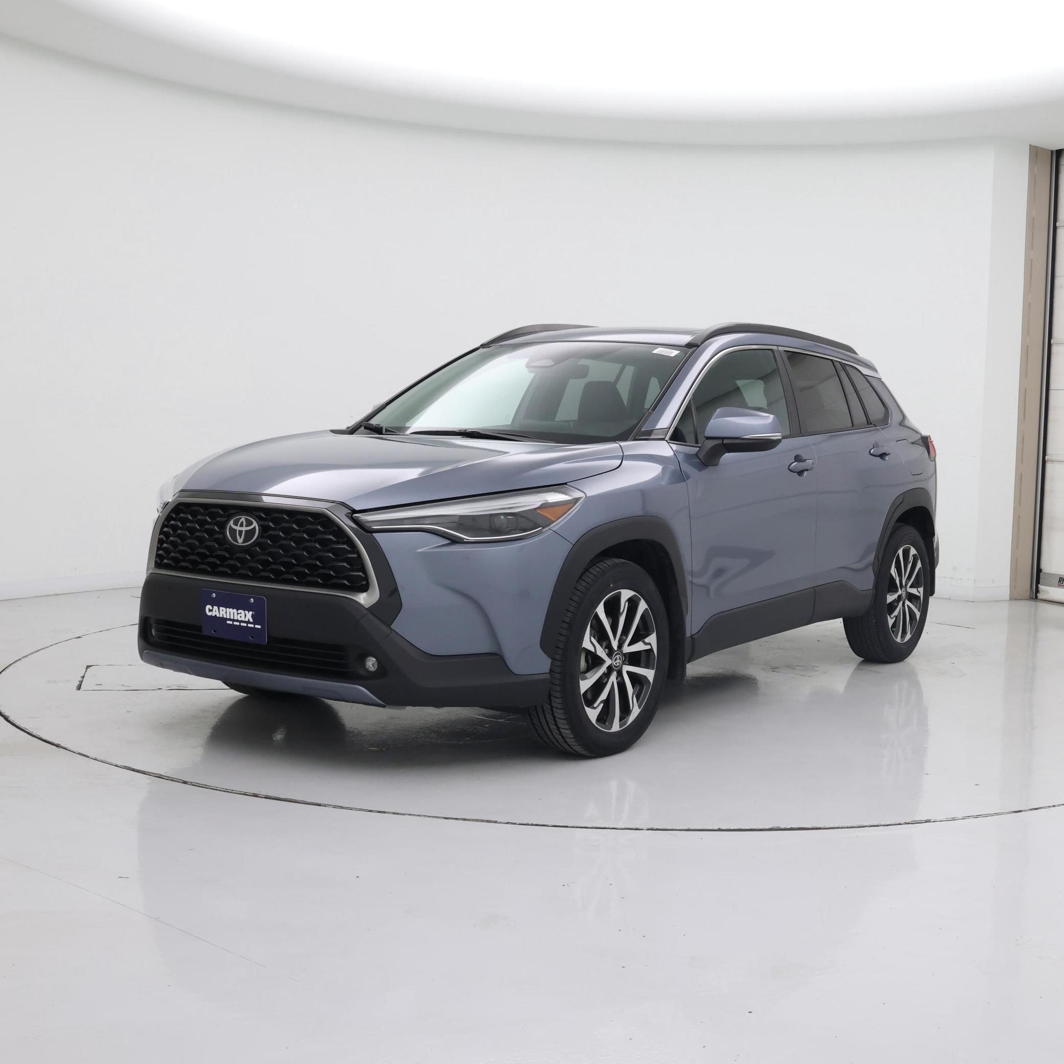 Thumbnail: 2023 Toyota Corolla Cross - 4