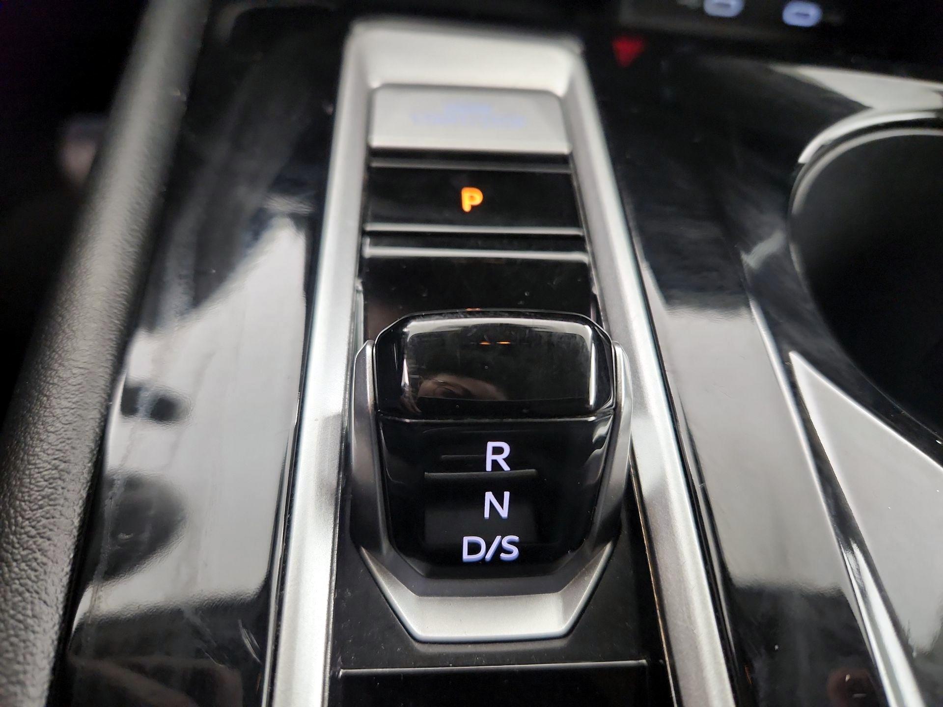 Thumbnail: 2024 Volkswagen Atlas - 15