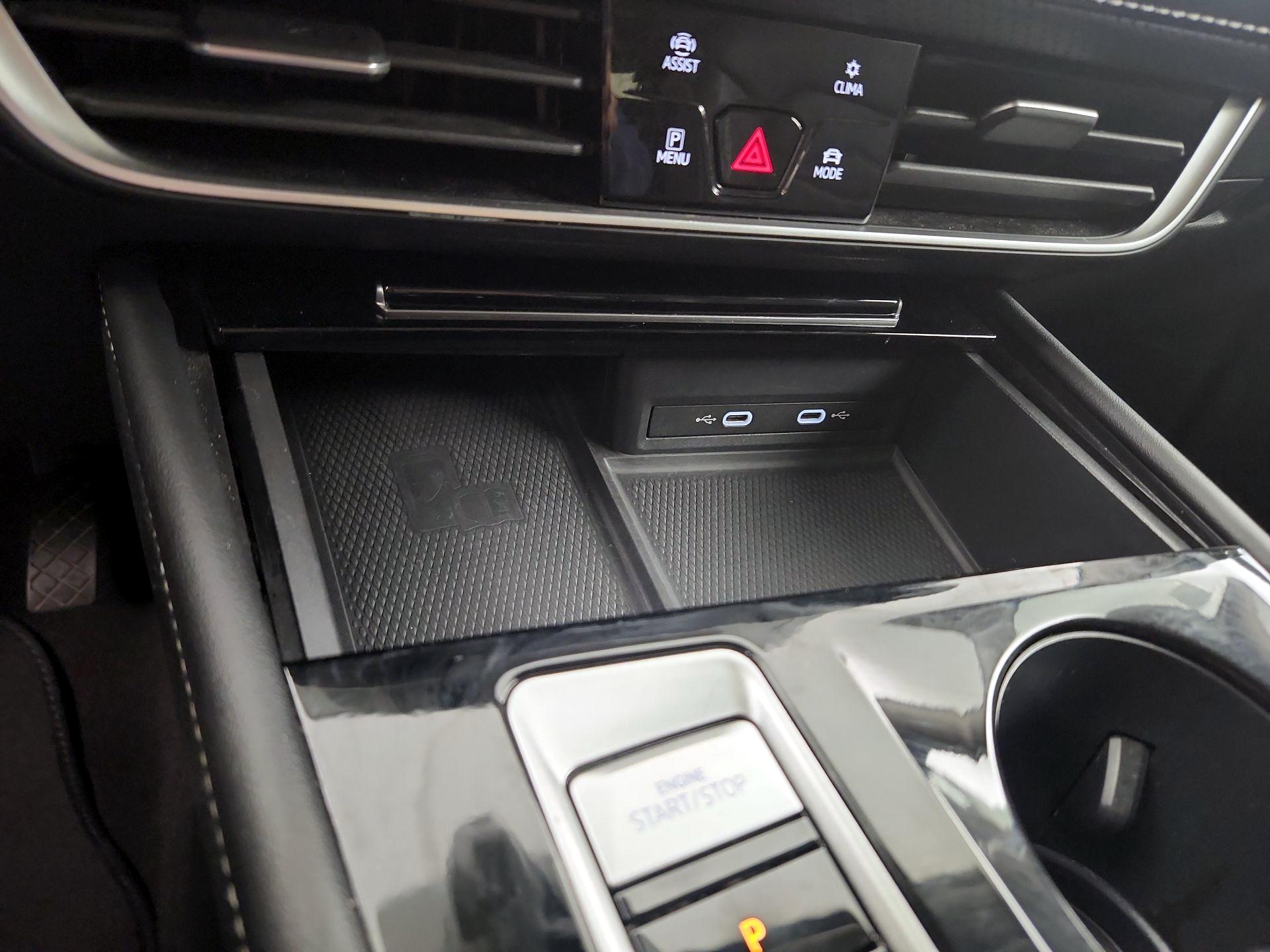 Thumbnail: 2024 Volkswagen Atlas - 16