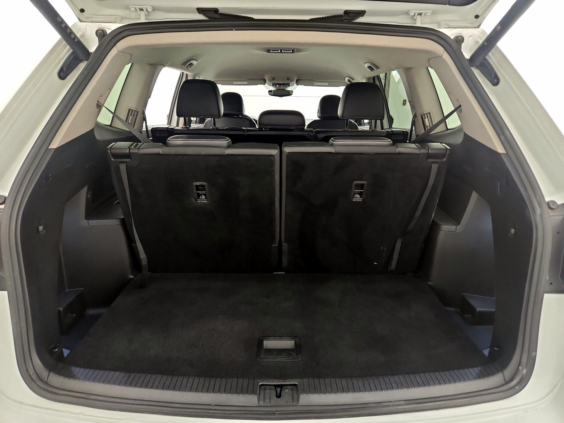 Thumbnail: 2024 Volkswagen Atlas - 19