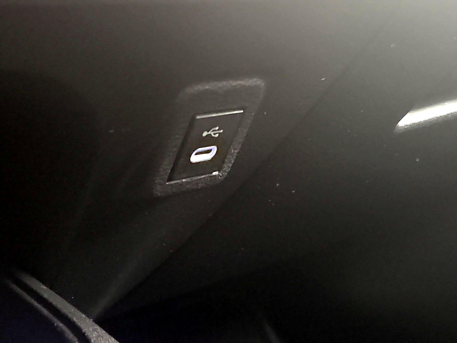 Thumbnail: 2024 Toyota Corolla - 18