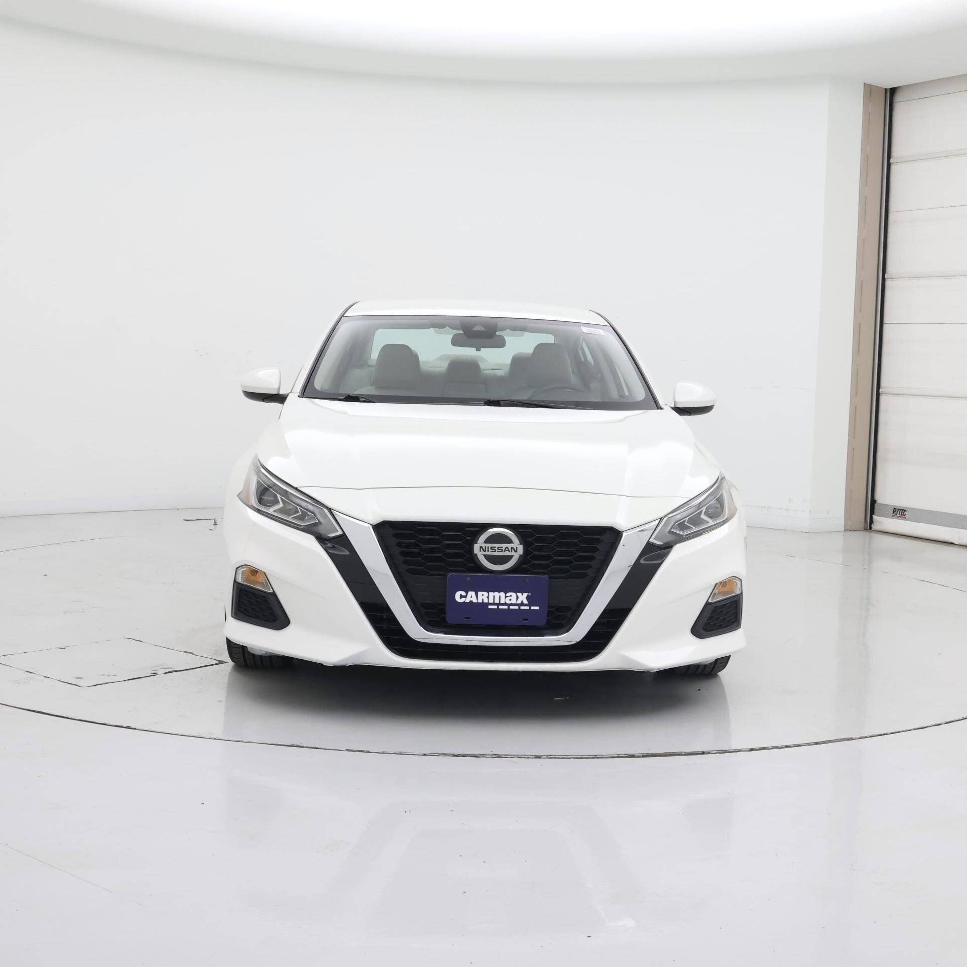 Thumbnail: 2022 Nissan Altima - 5