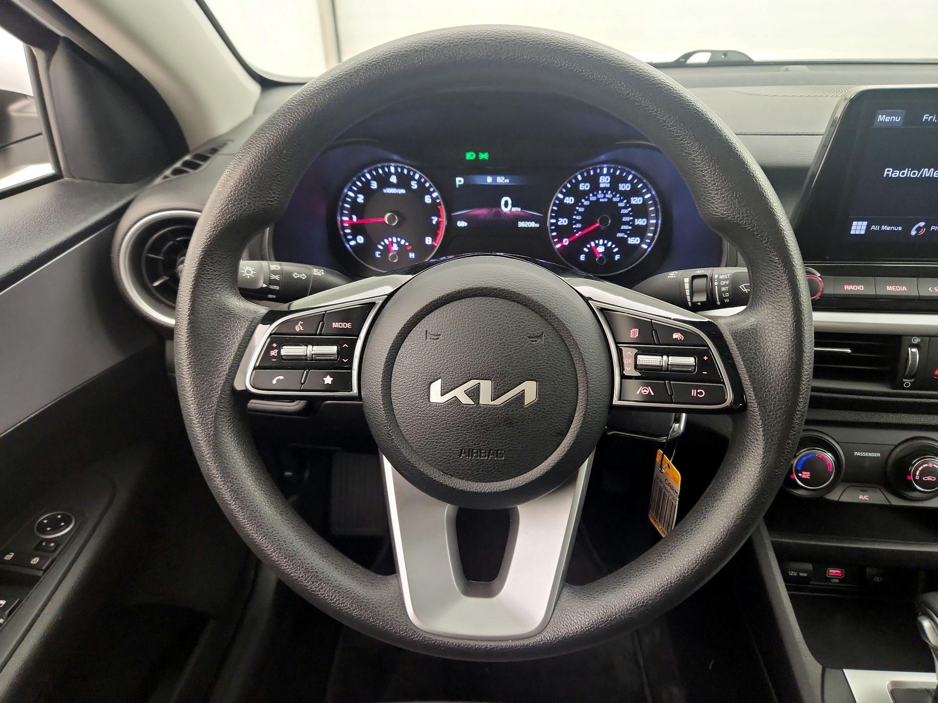 Thumbnail: 2024 Kia Forte - 10