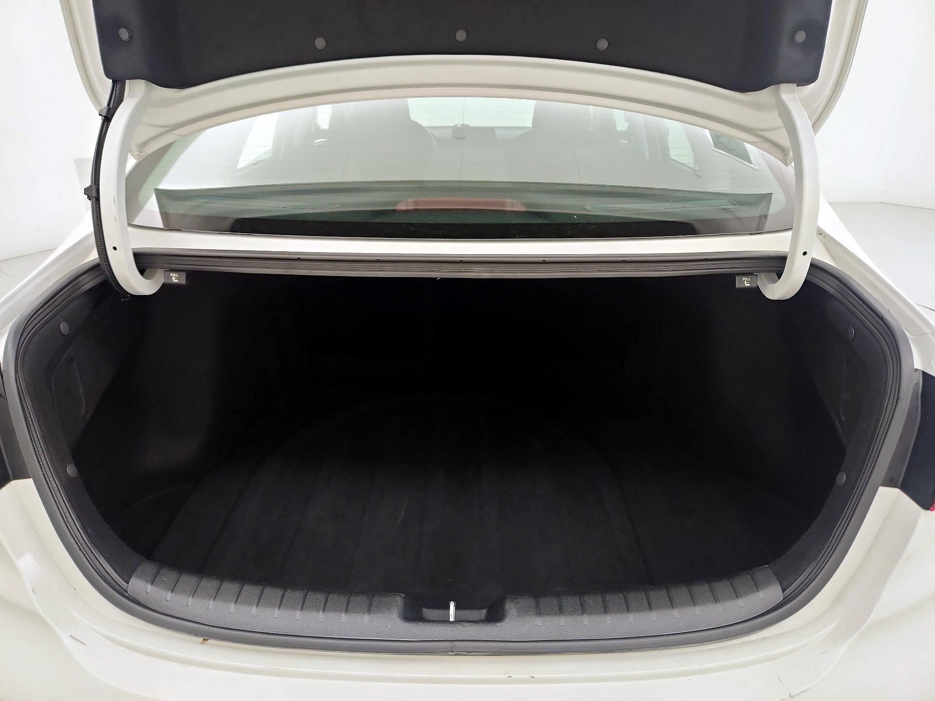 Thumbnail: 2024 Kia Forte - 20