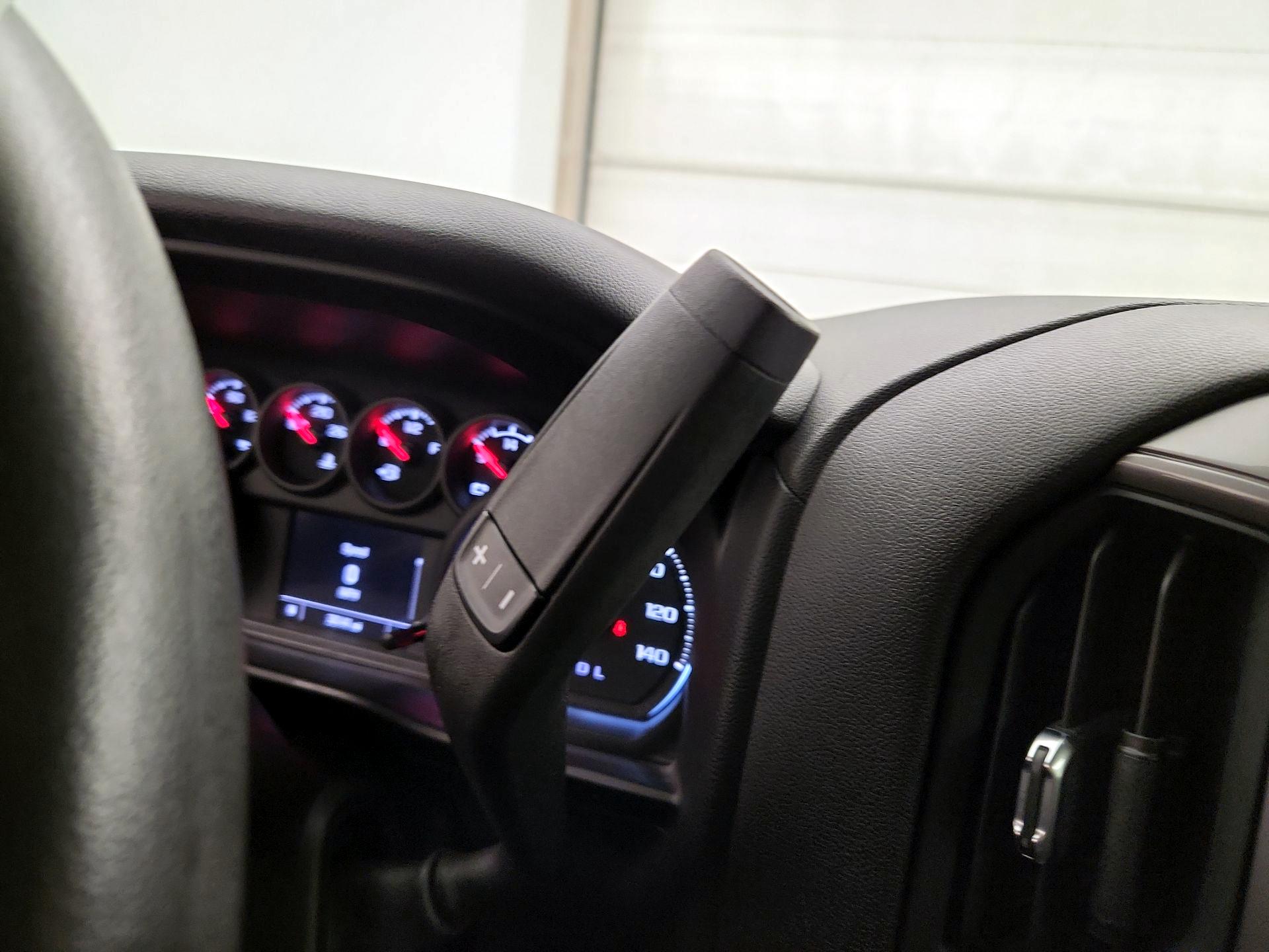 Thumbnail: 2022 Chevrolet Silverado 1500 - 17