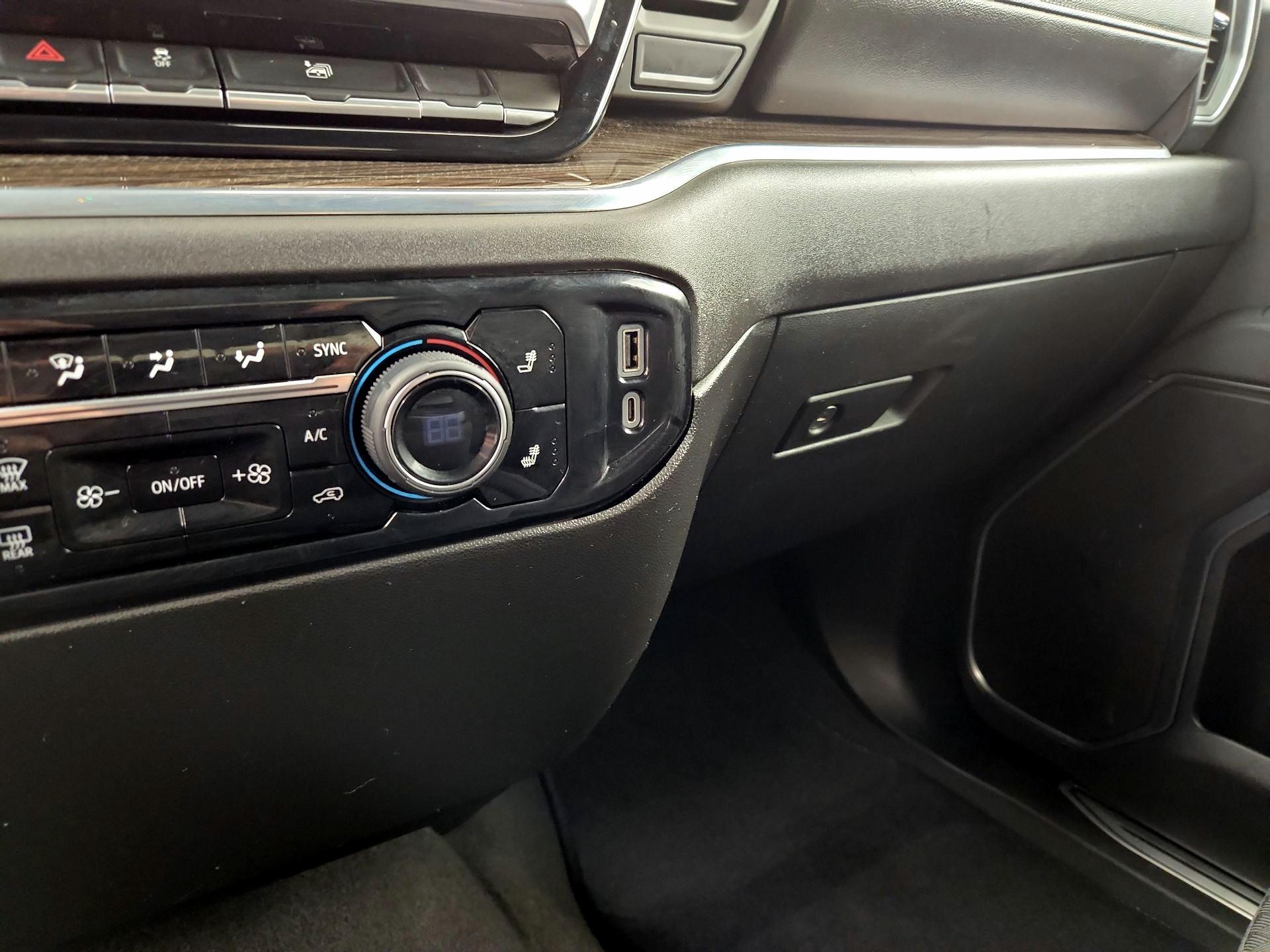 Thumbnail: 2023 Chevrolet Silverado 1500 - 18