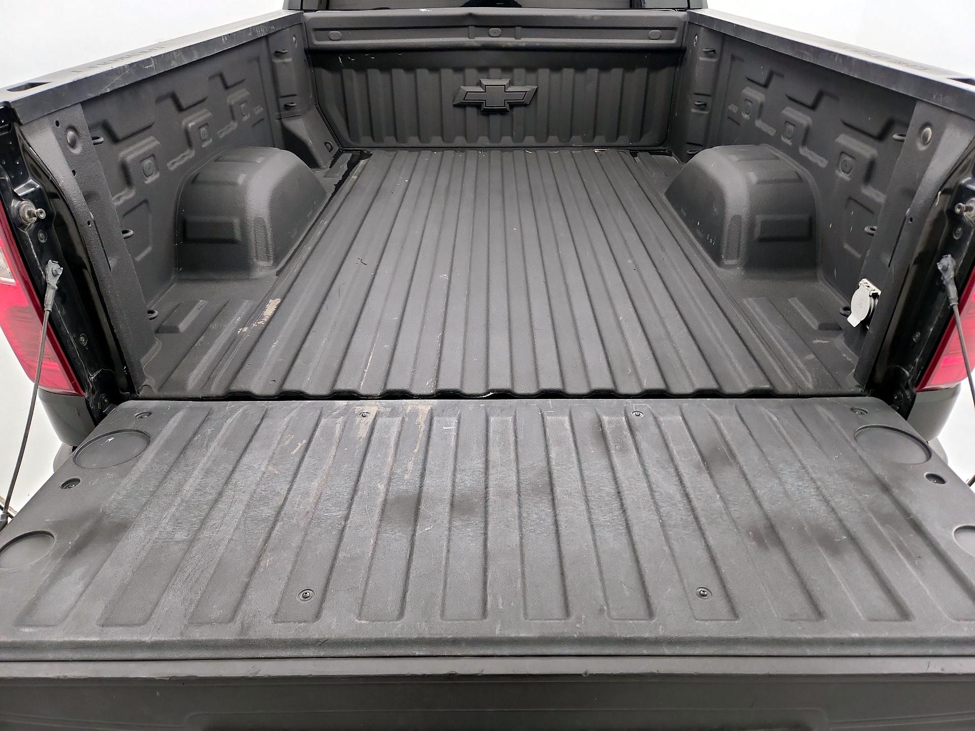 Thumbnail: 2023 Chevrolet Silverado 1500 - 20