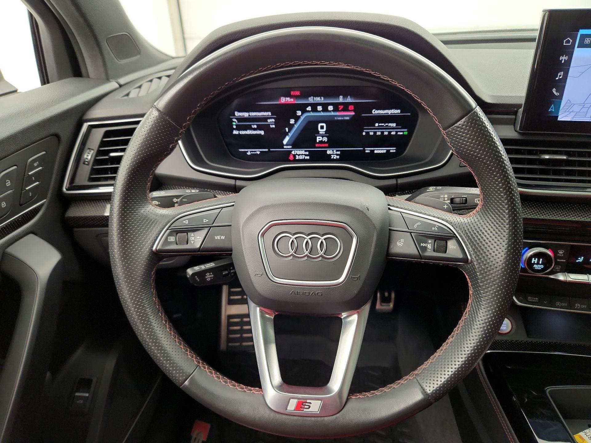 Thumbnail: 2021 Audi SQ5 - 10