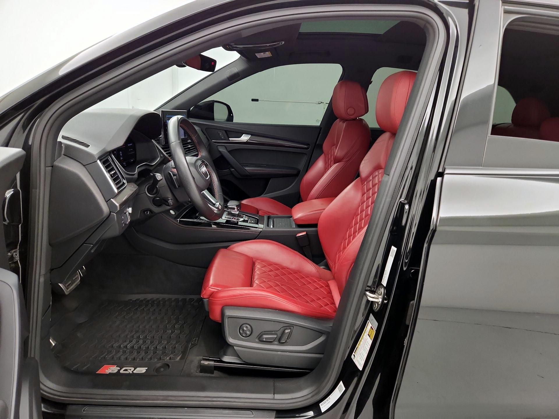 Thumbnail: 2021 Audi SQ5 - 11