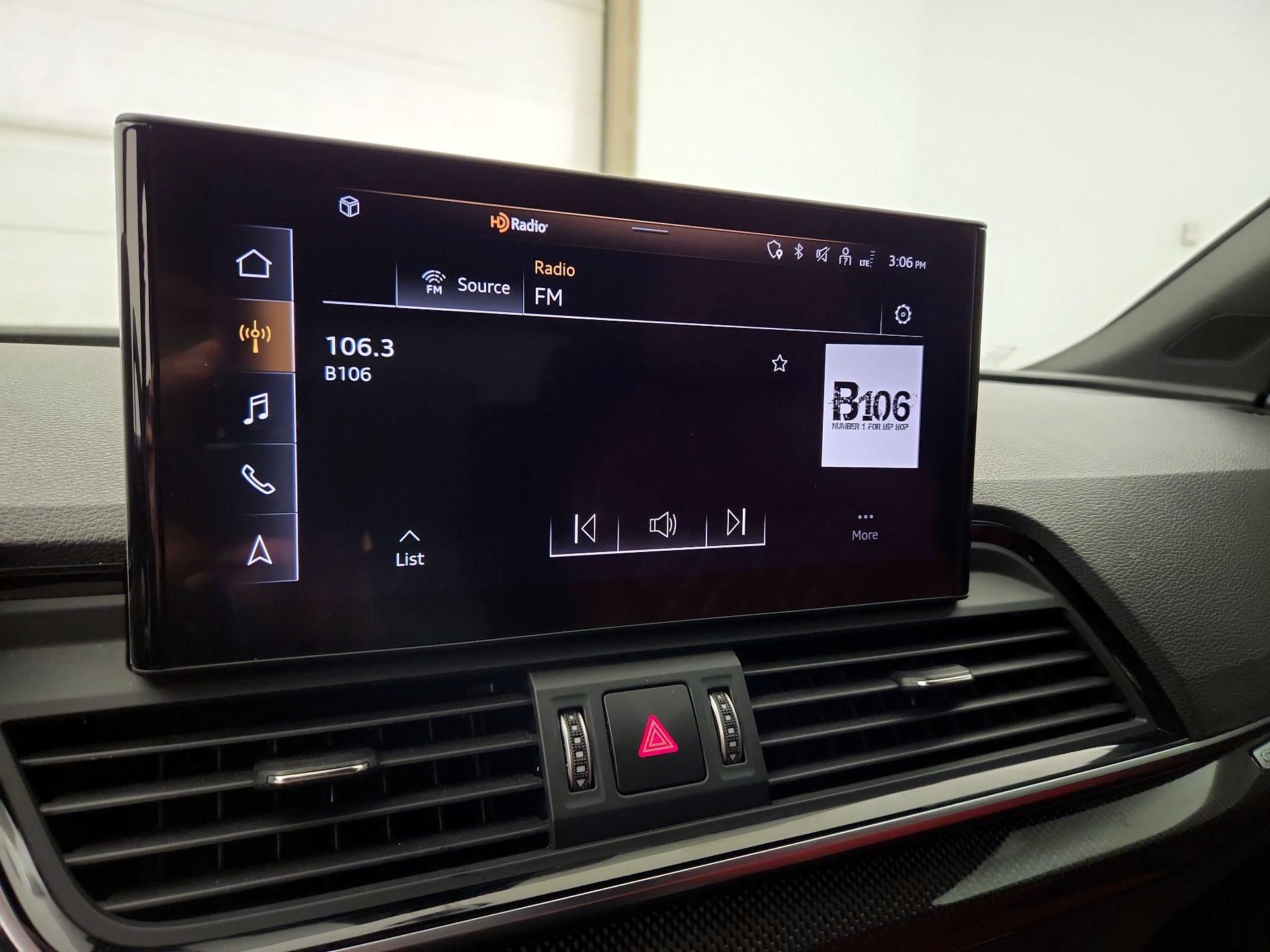 Thumbnail: 2021 Audi SQ5 - 16