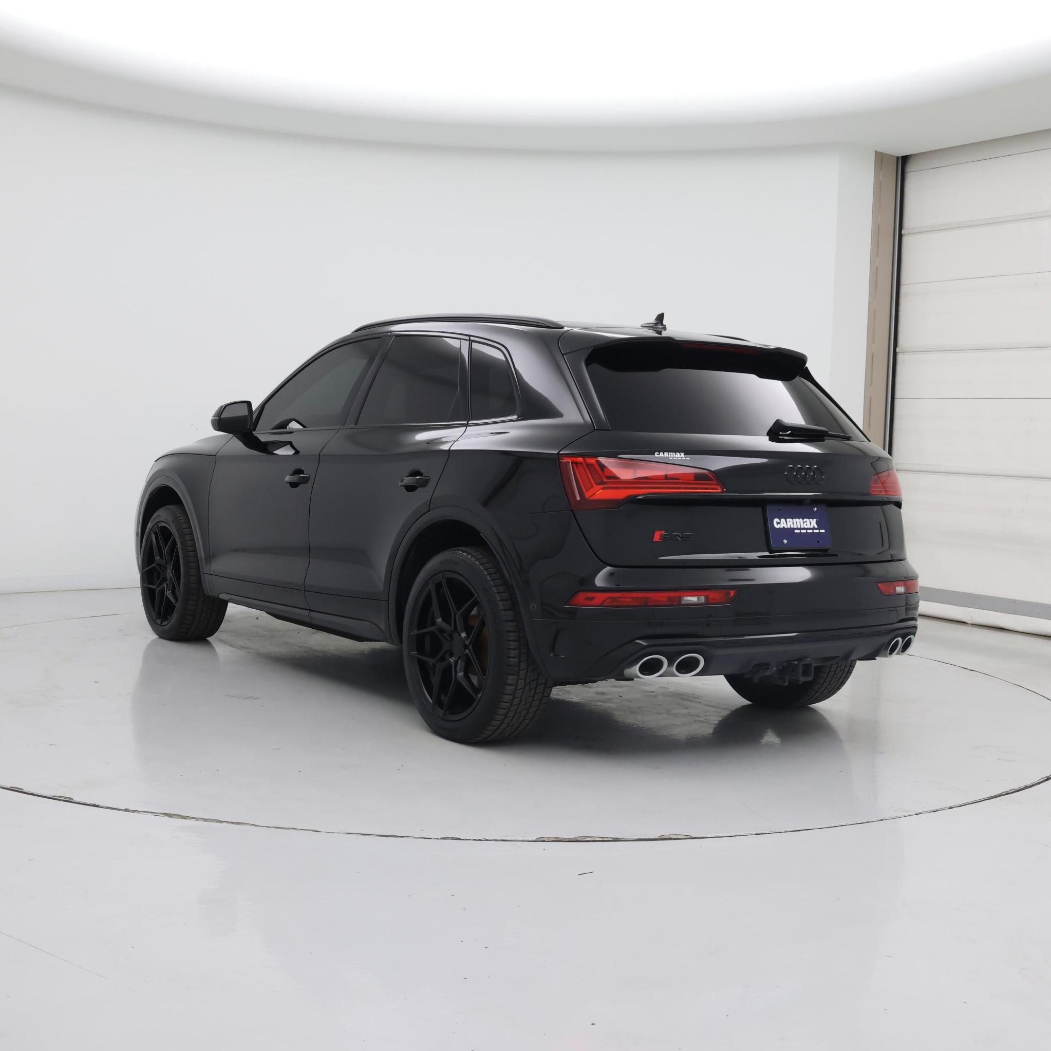 Thumbnail: 2021 Audi SQ5 - 2