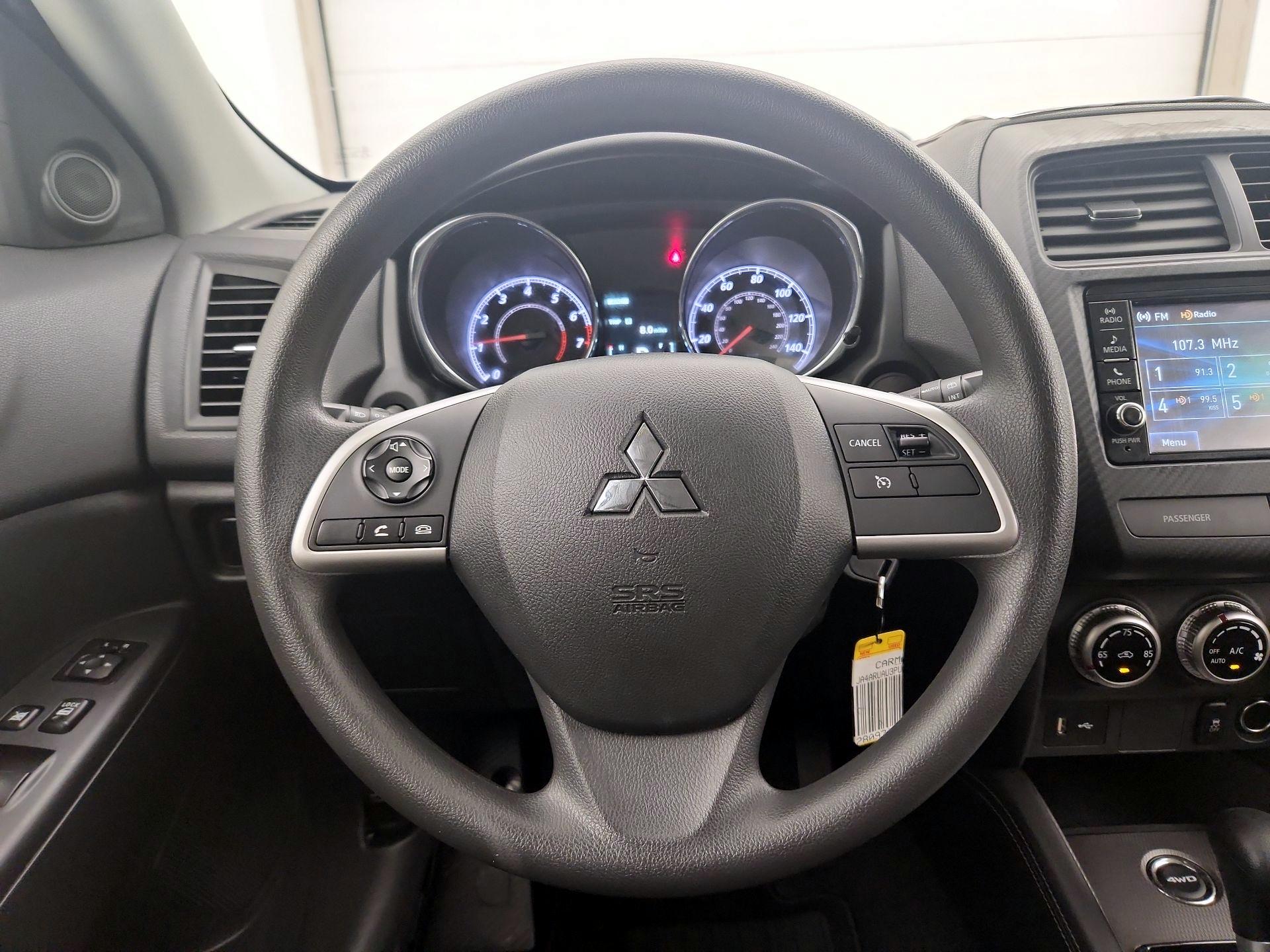 Thumbnail: 2023 Mitsubishi Outlander Sport - 10