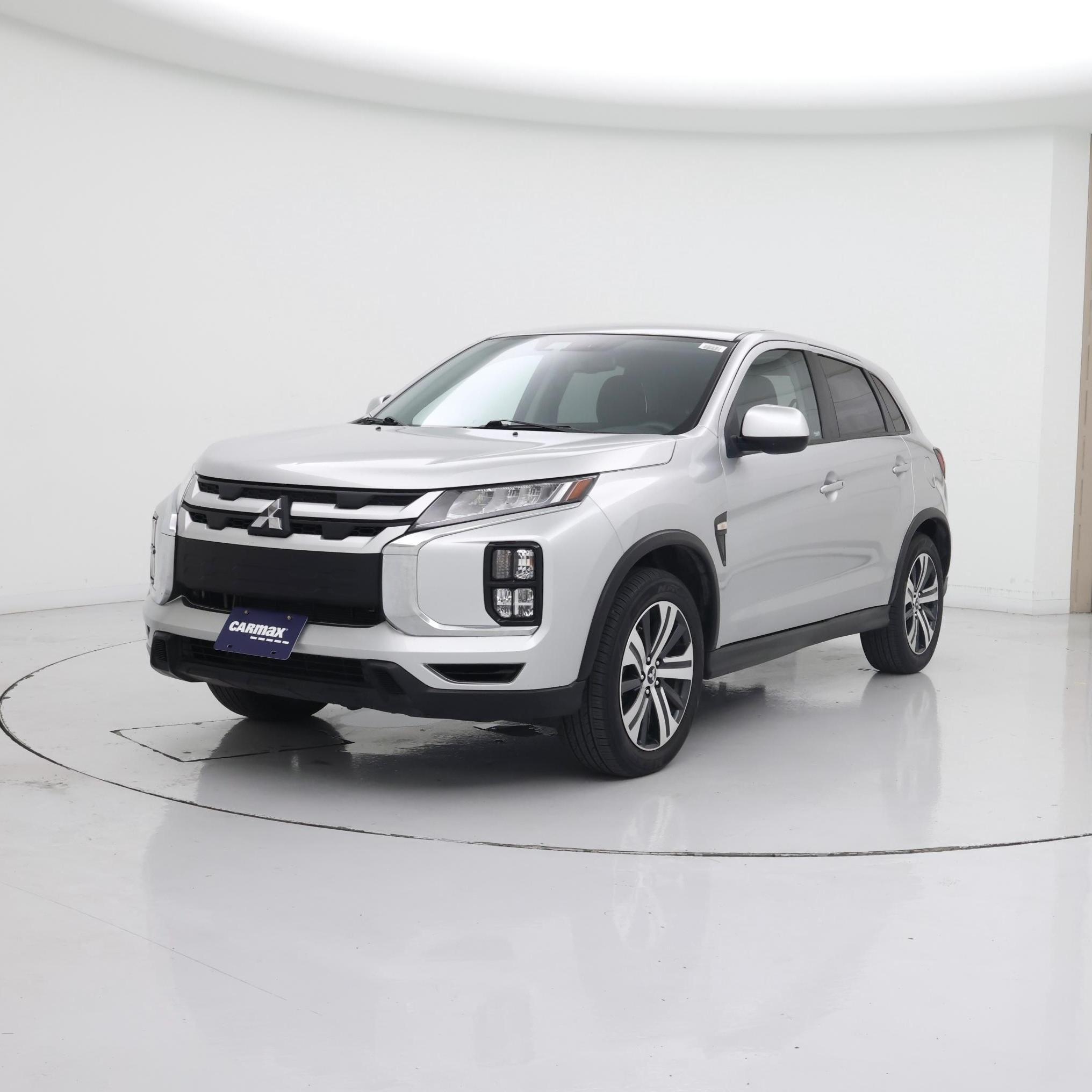 Thumbnail: 2023 Mitsubishi Outlander Sport - 4