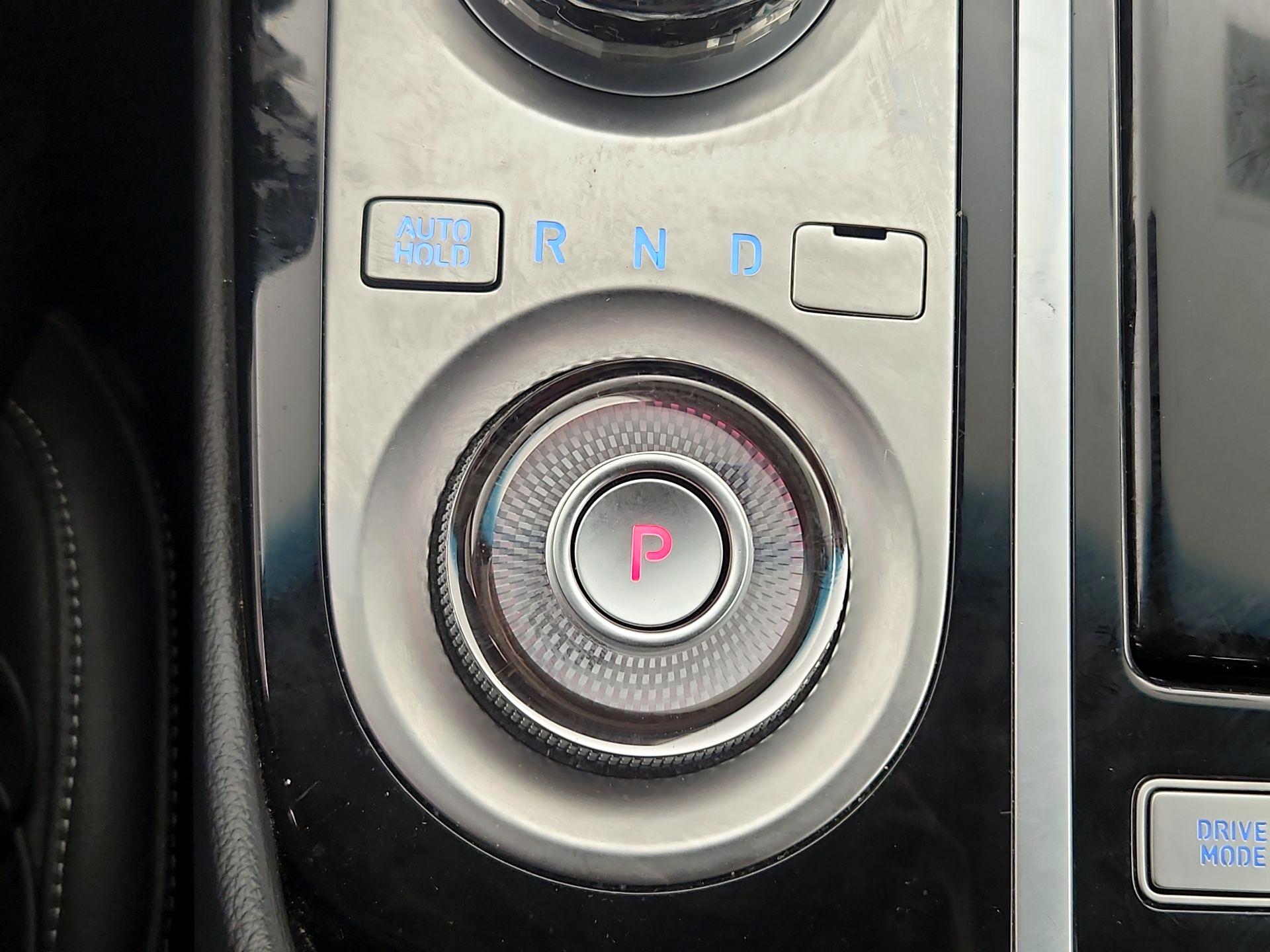 Thumbnail: 2023 Genesis G80 - 18