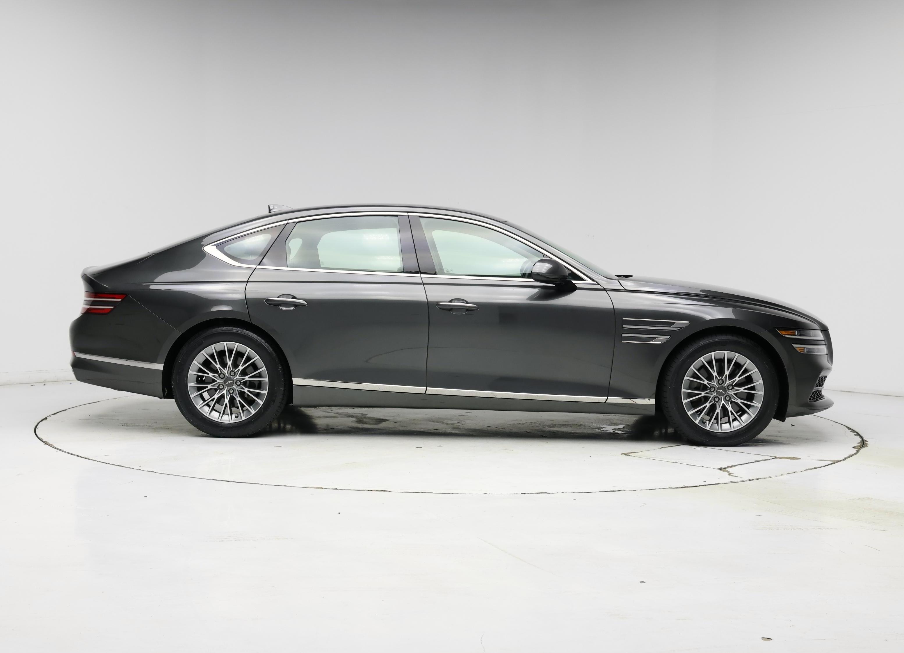 Thumbnail: 2023 Genesis G80 - 7