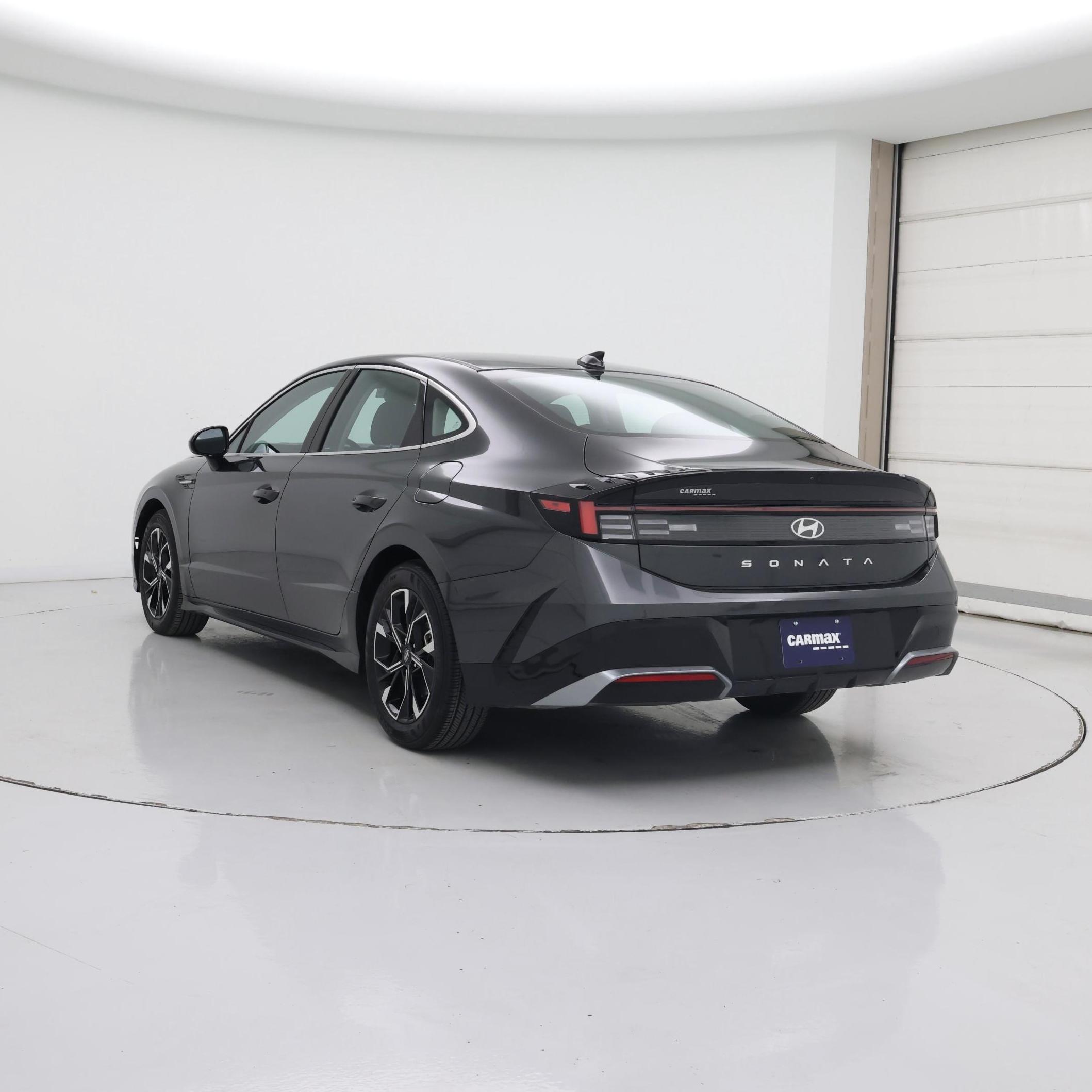 Thumbnail: 2025 Hyundai Sonata - 2