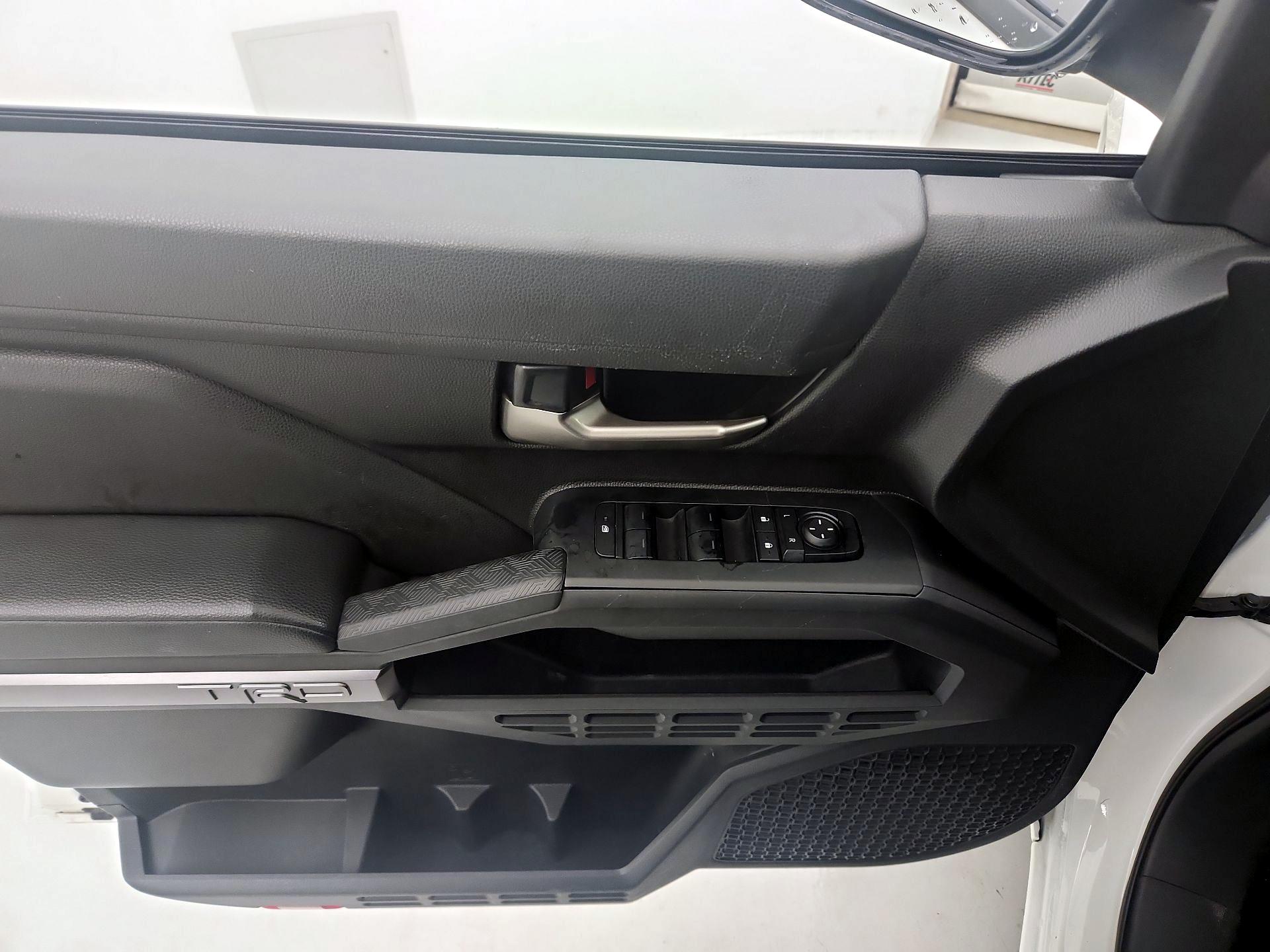 Thumbnail: 2024 Toyota Tacoma - 12