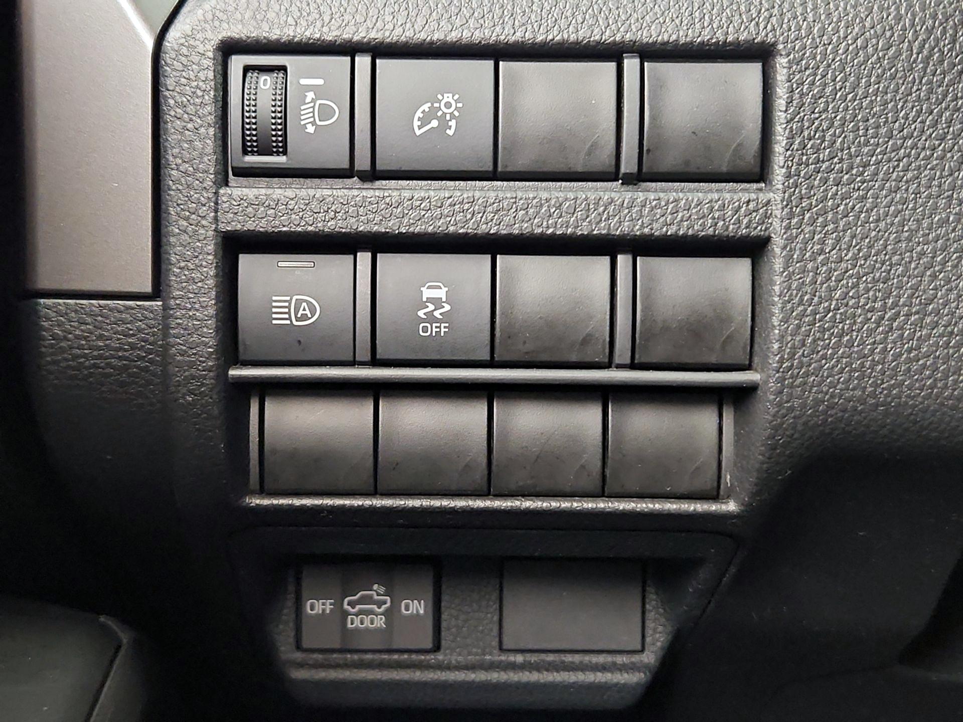 Thumbnail: 2024 Toyota Tacoma - 13