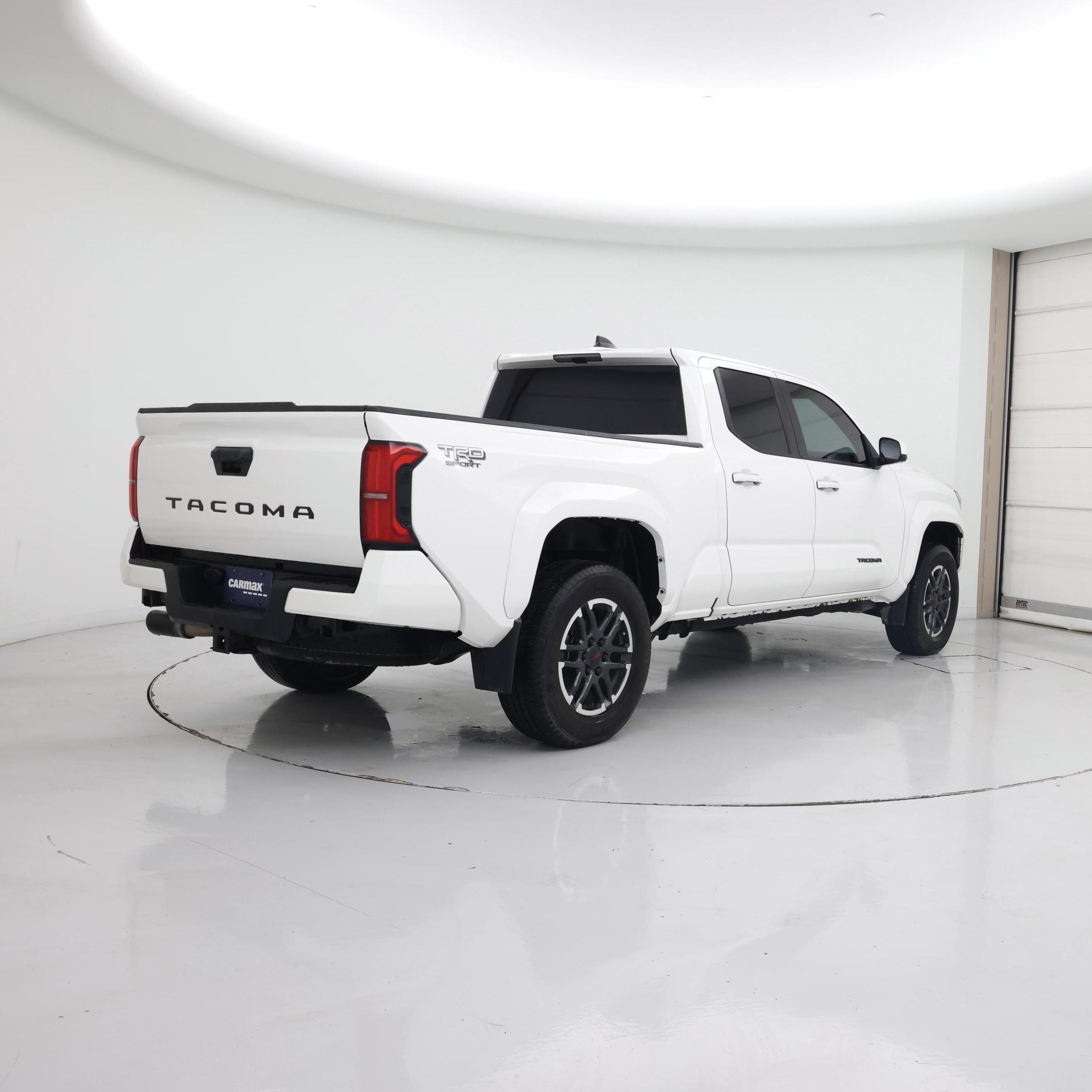 Thumbnail: 2024 Toyota Tacoma - 8