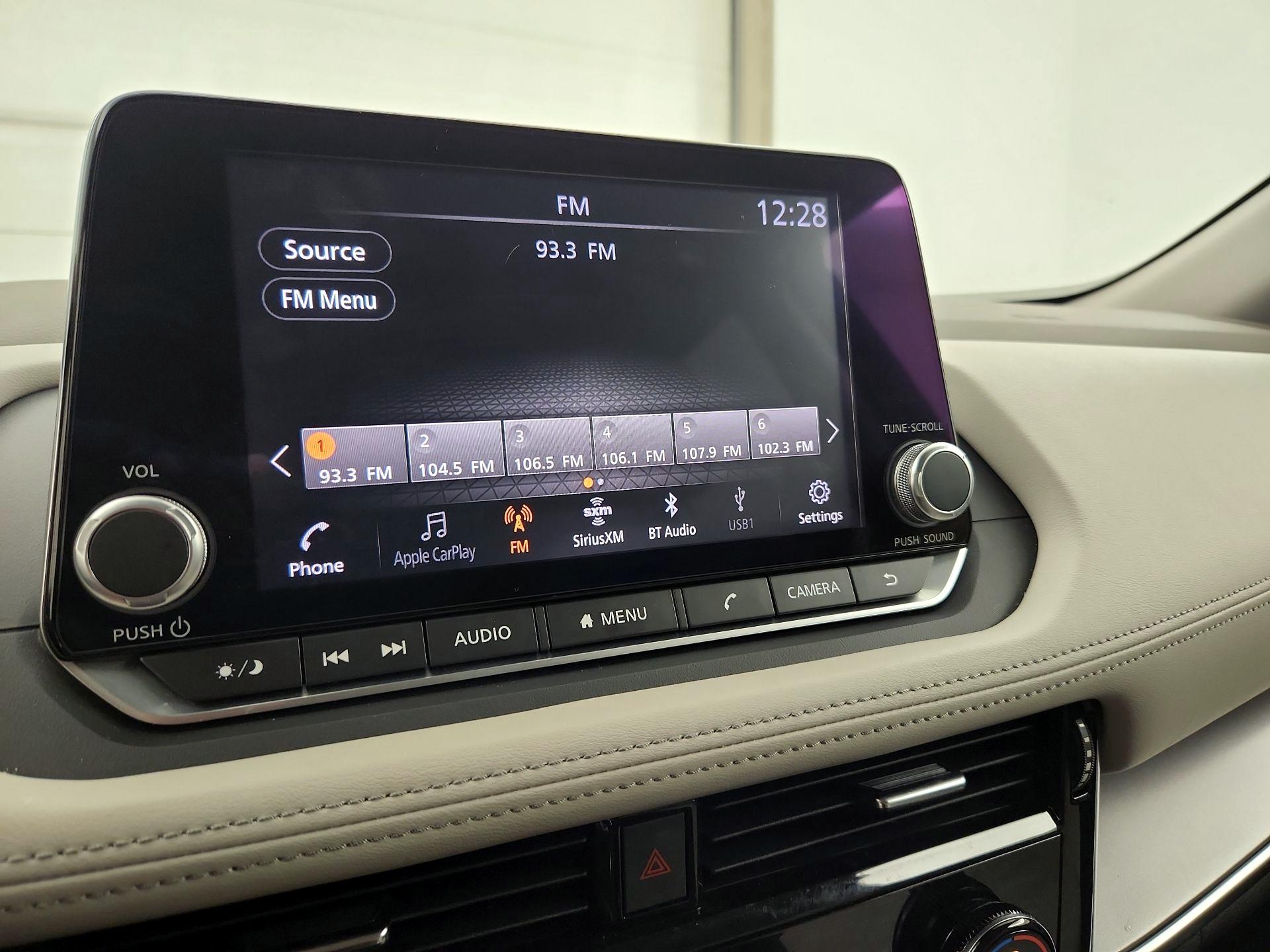 Thumbnail: 2021 Nissan Rogue - 15