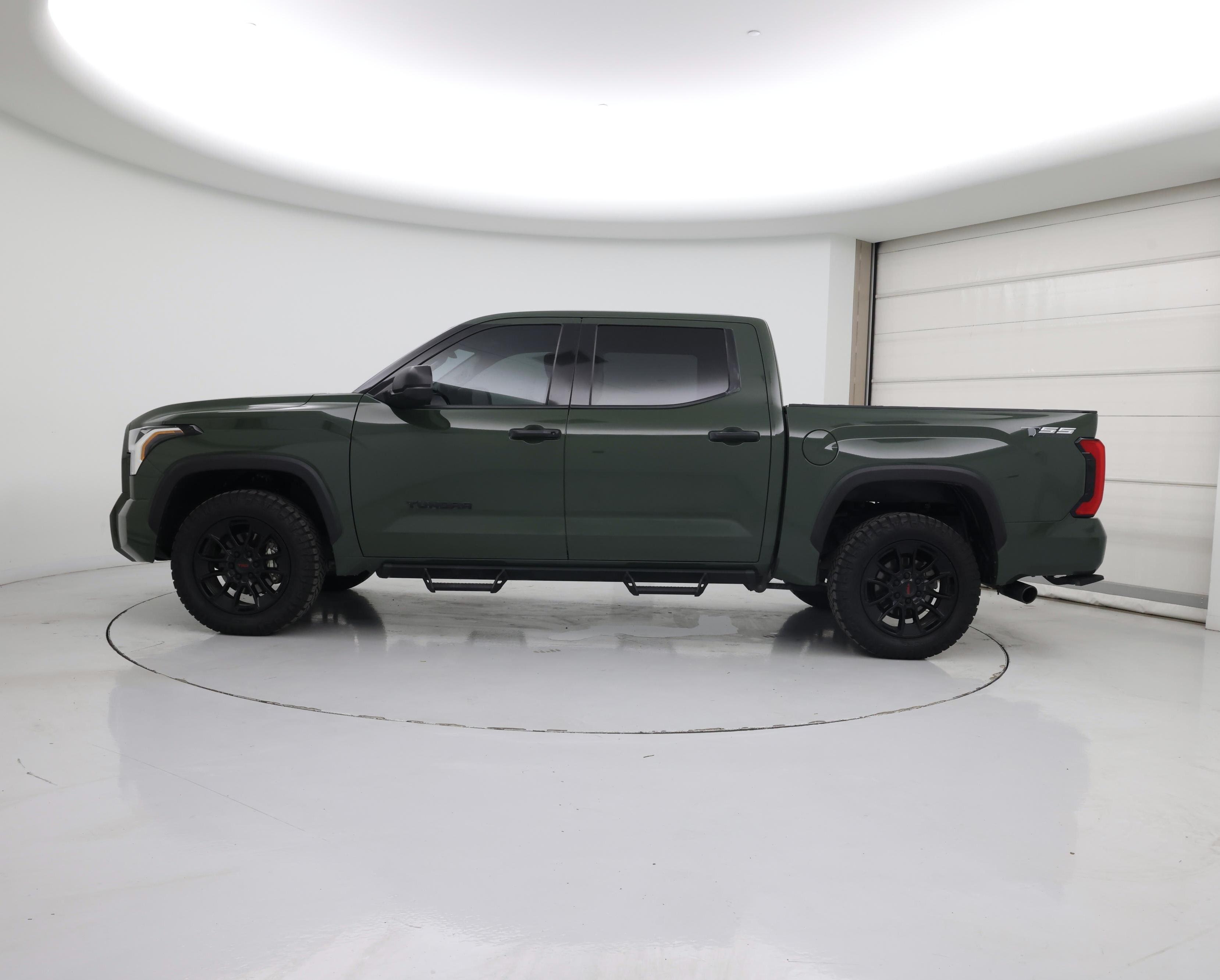 Thumbnail: 2023 Toyota Tundra - 3