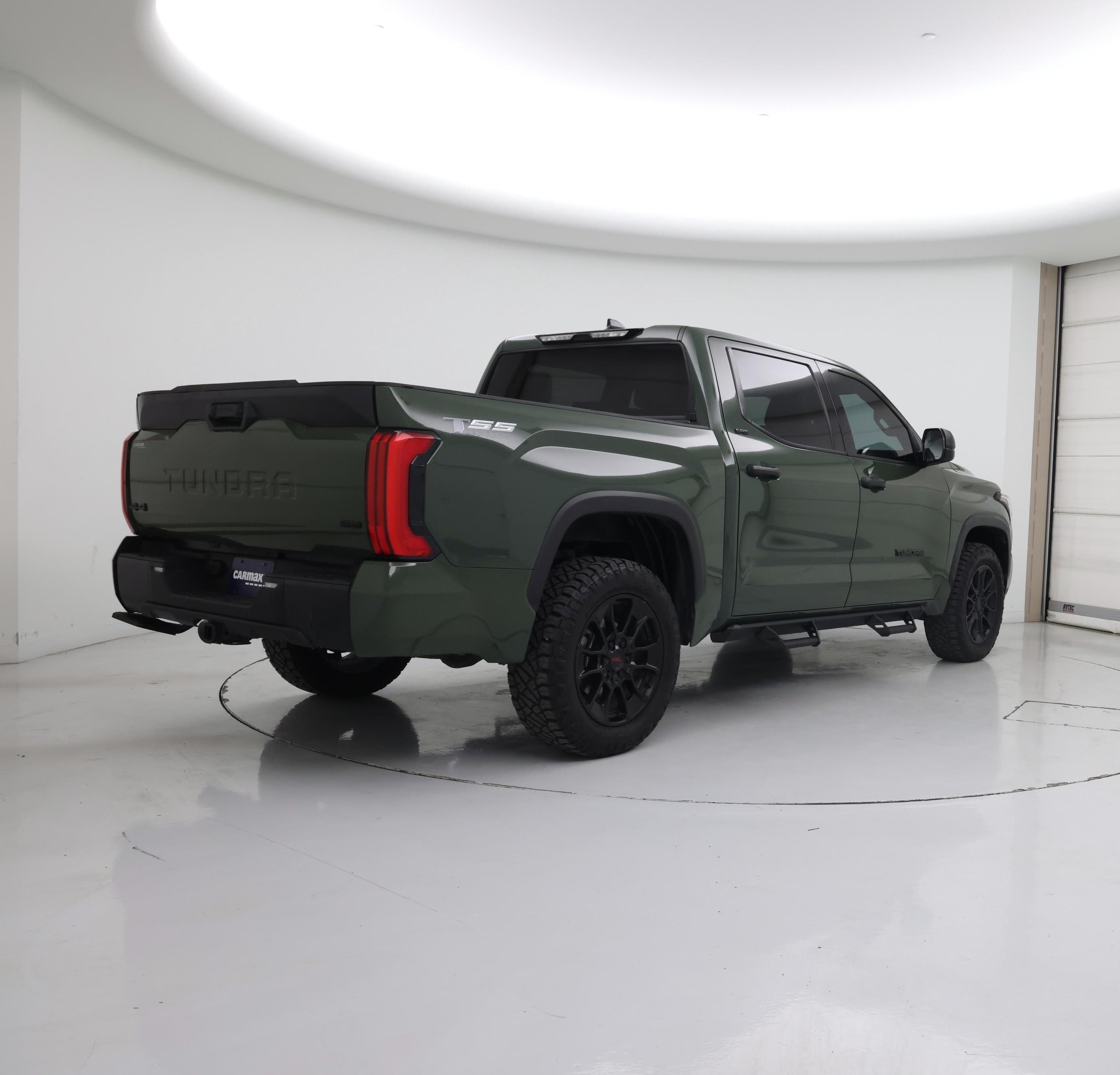 Thumbnail: 2023 Toyota Tundra - 8