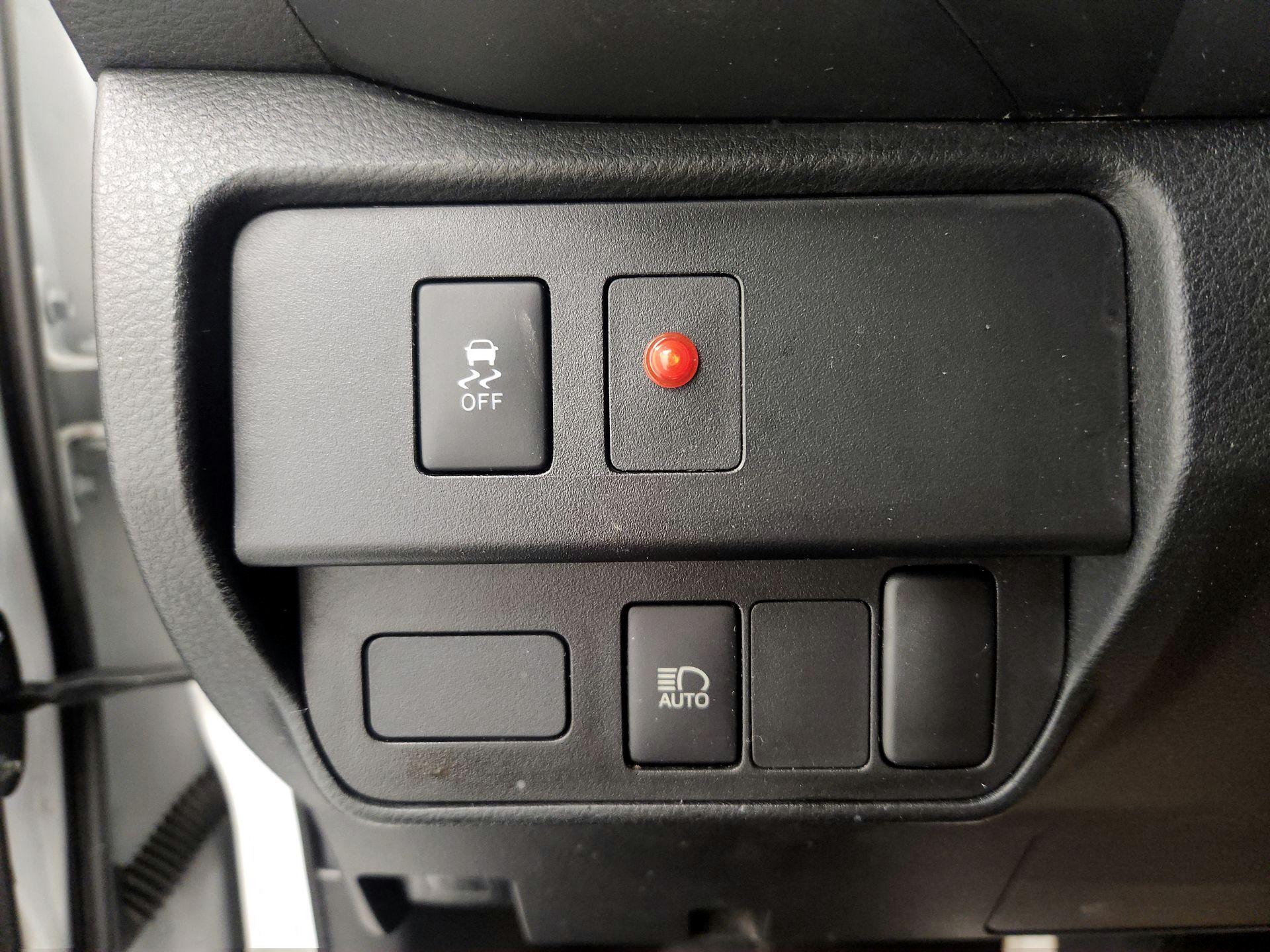 Thumbnail: 2022 Toyota Tacoma - 13