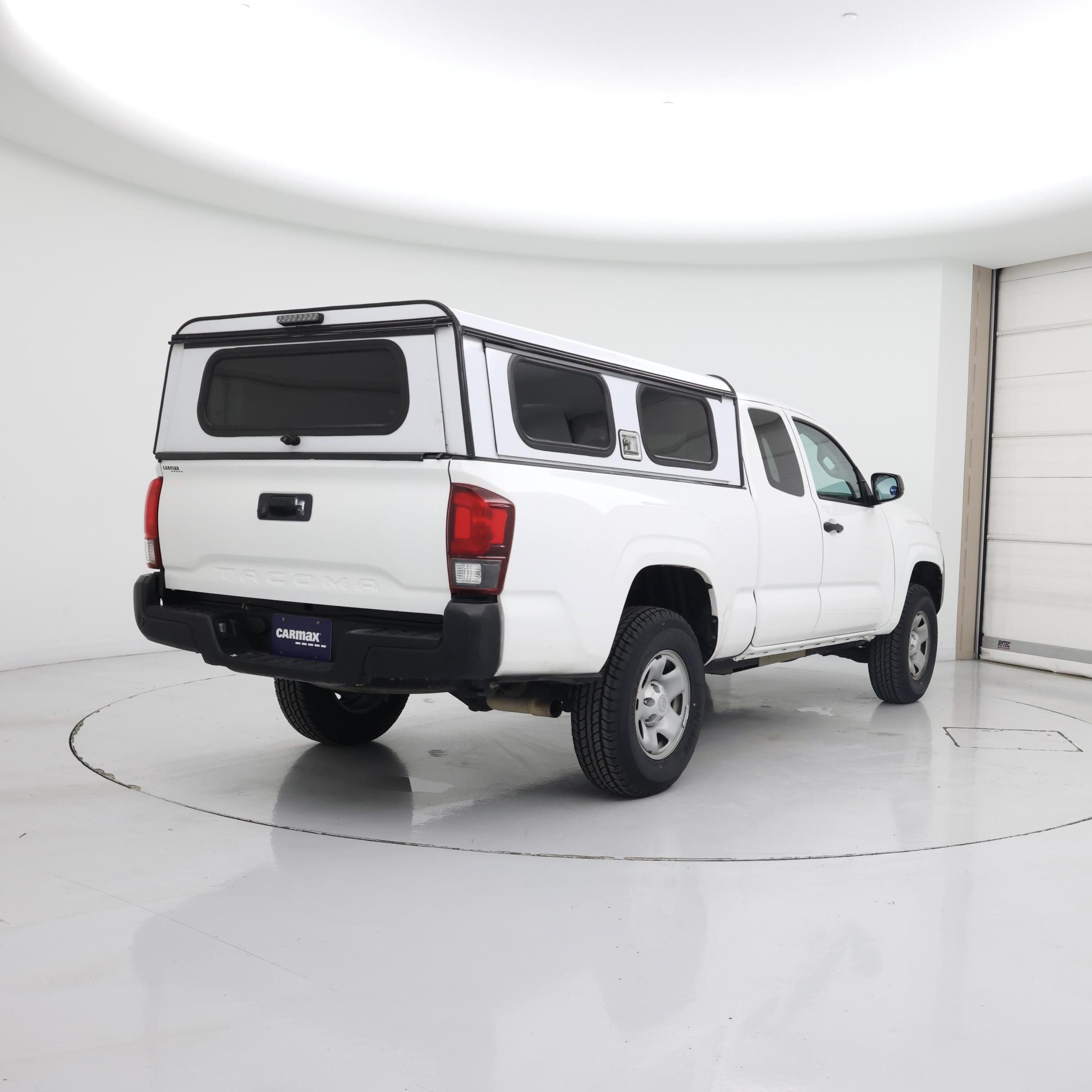 Thumbnail: 2022 Toyota Tacoma - 8