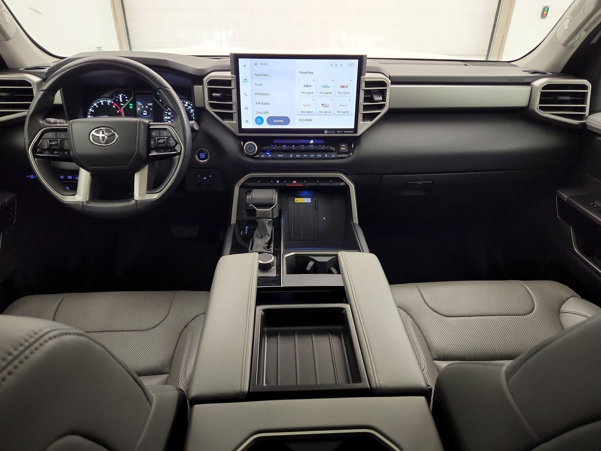 Thumbnail: 2023 Toyota Tundra - 9